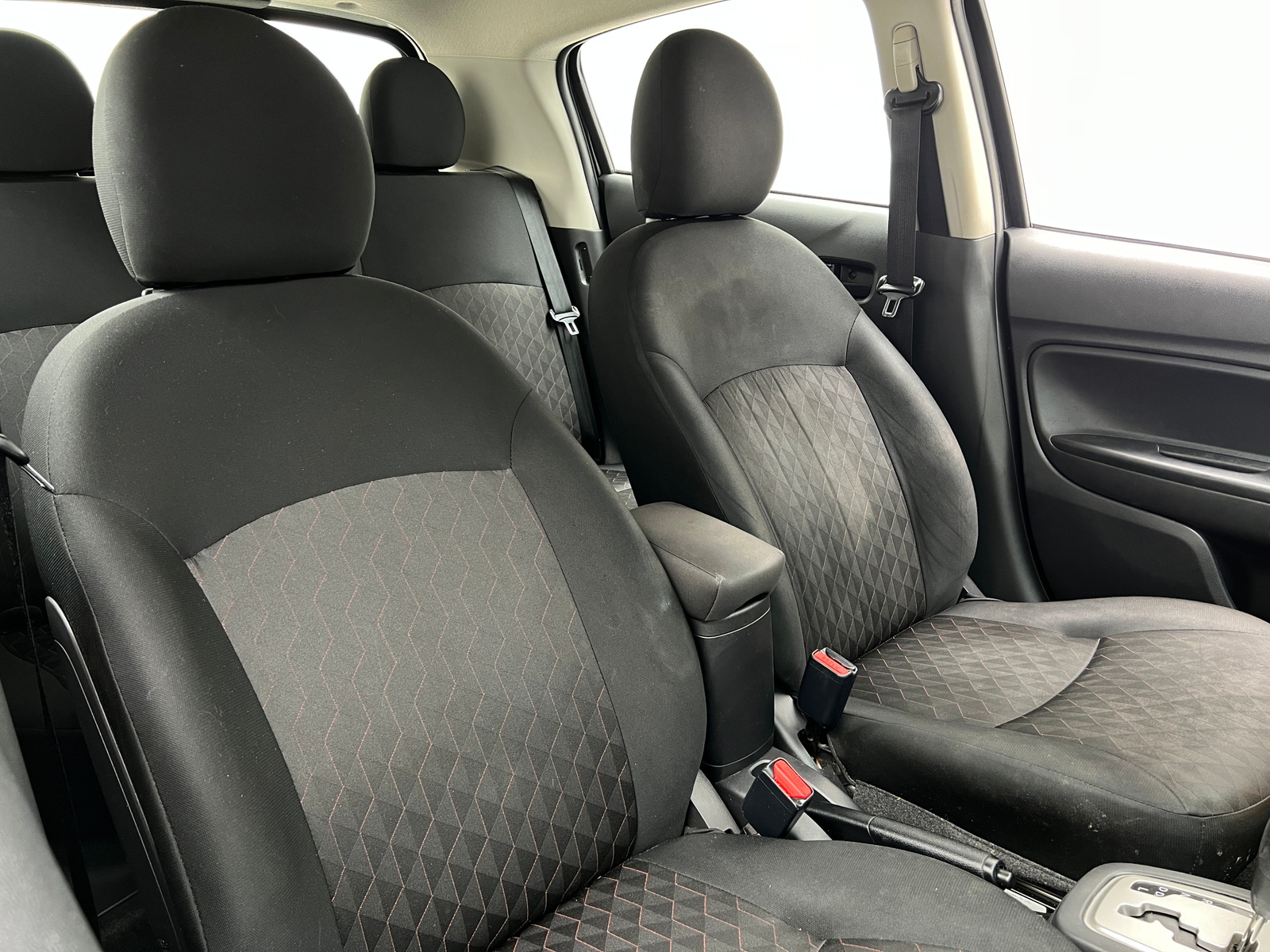 Thumbnail: 2024 Mitsubishi Mirage - 2