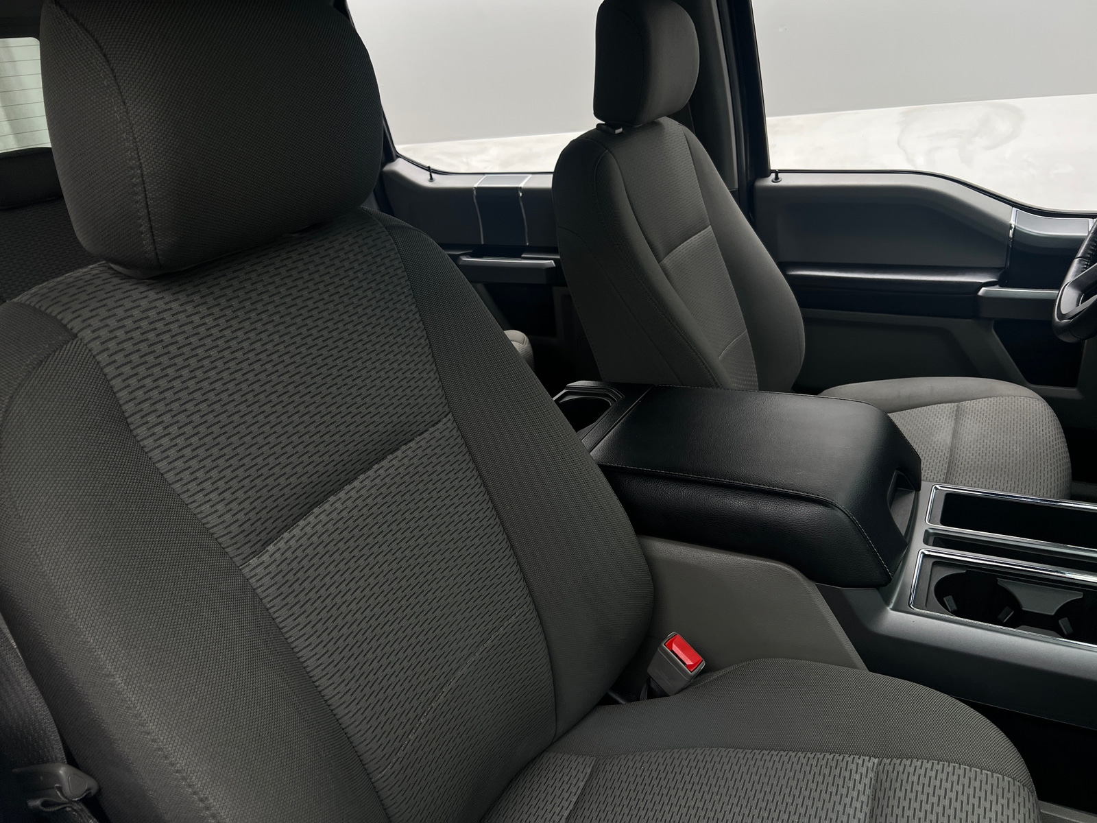 Thumbnail: 2018 Ford Econoline - 2