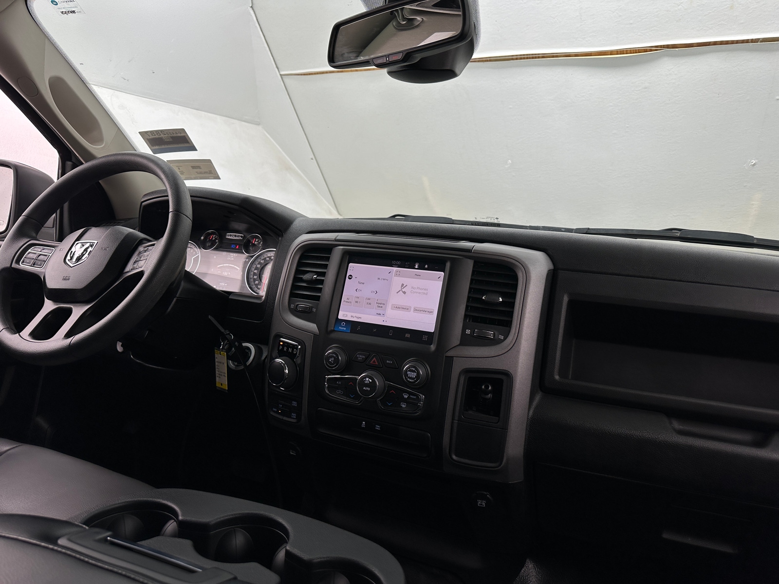 Thumbnail: 2023 RAM 1500 Classic - 2