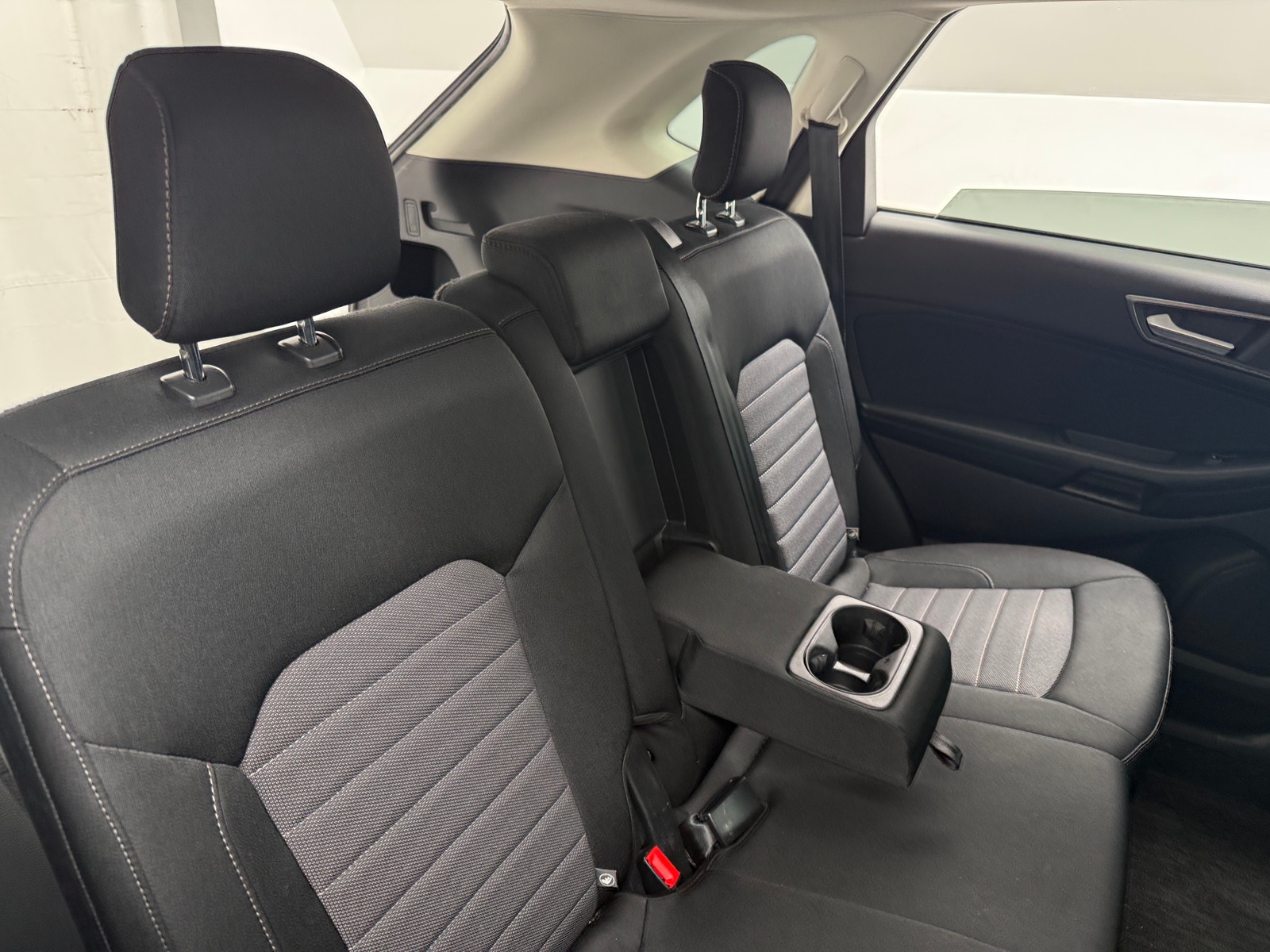 Thumbnail: 2017 Ford Edge - 6