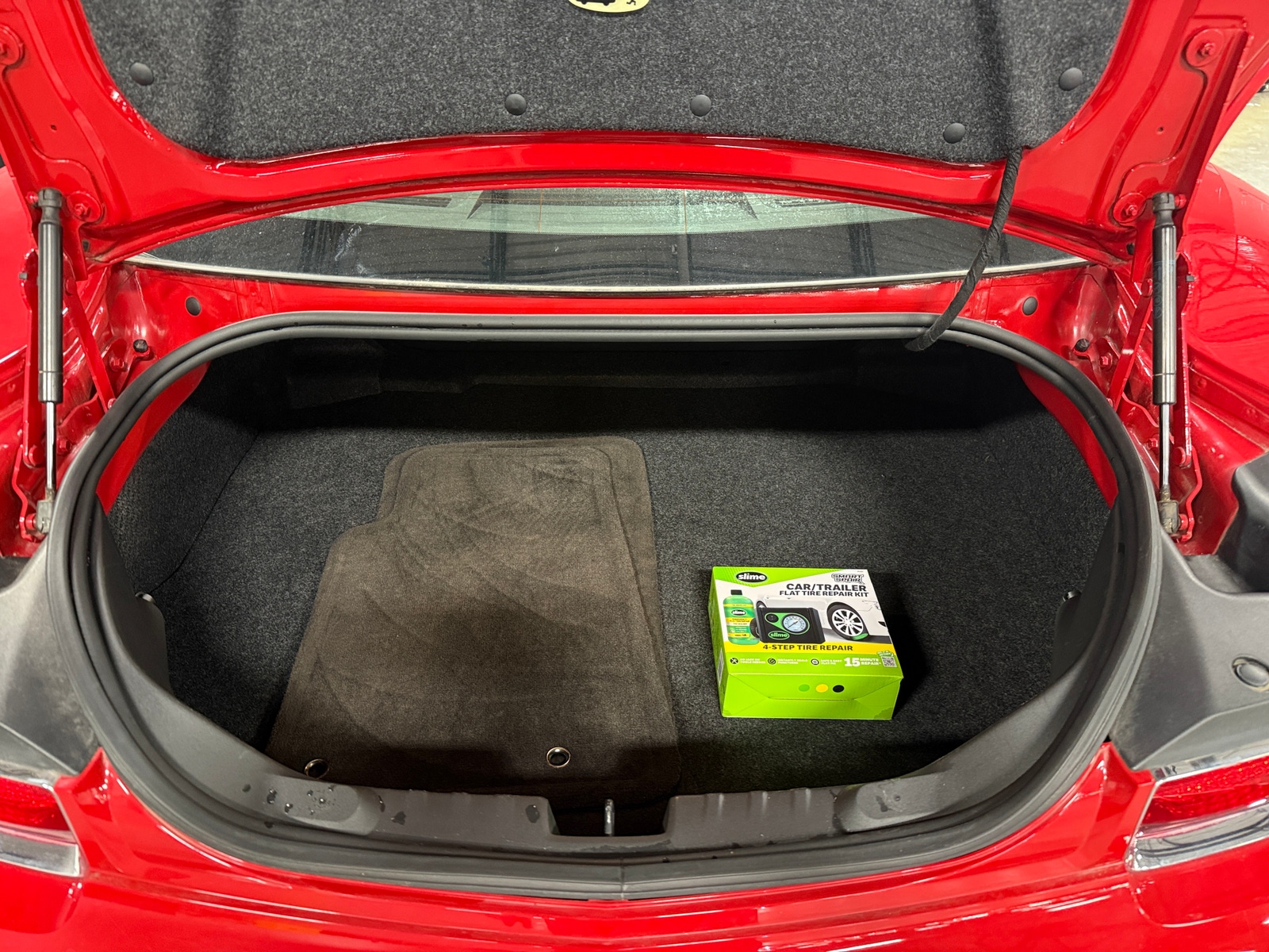 Thumbnail: 2011 Chevrolet Camaro - 6