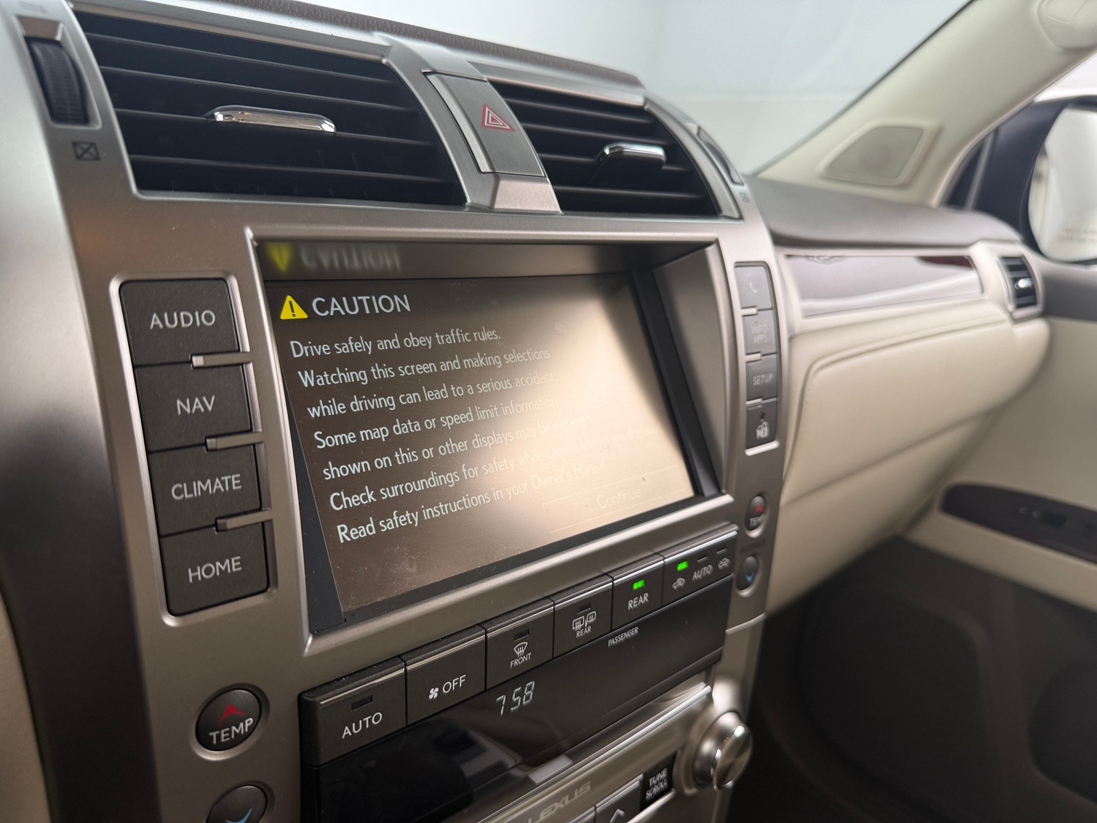 Thumbnail: 2018 Lexus GX - 3