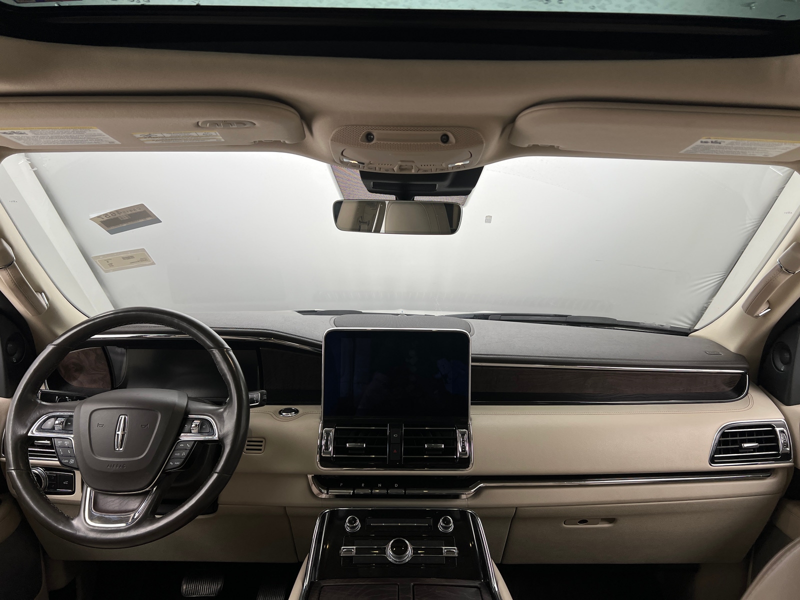 Thumbnail: 2019 Lincoln Navigator L - 2