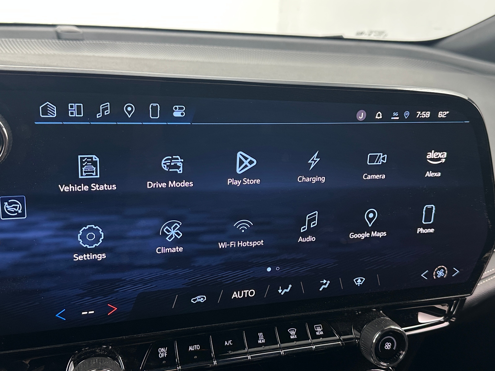 Thumbnail: 2025 Chevrolet Blazer EV - 4