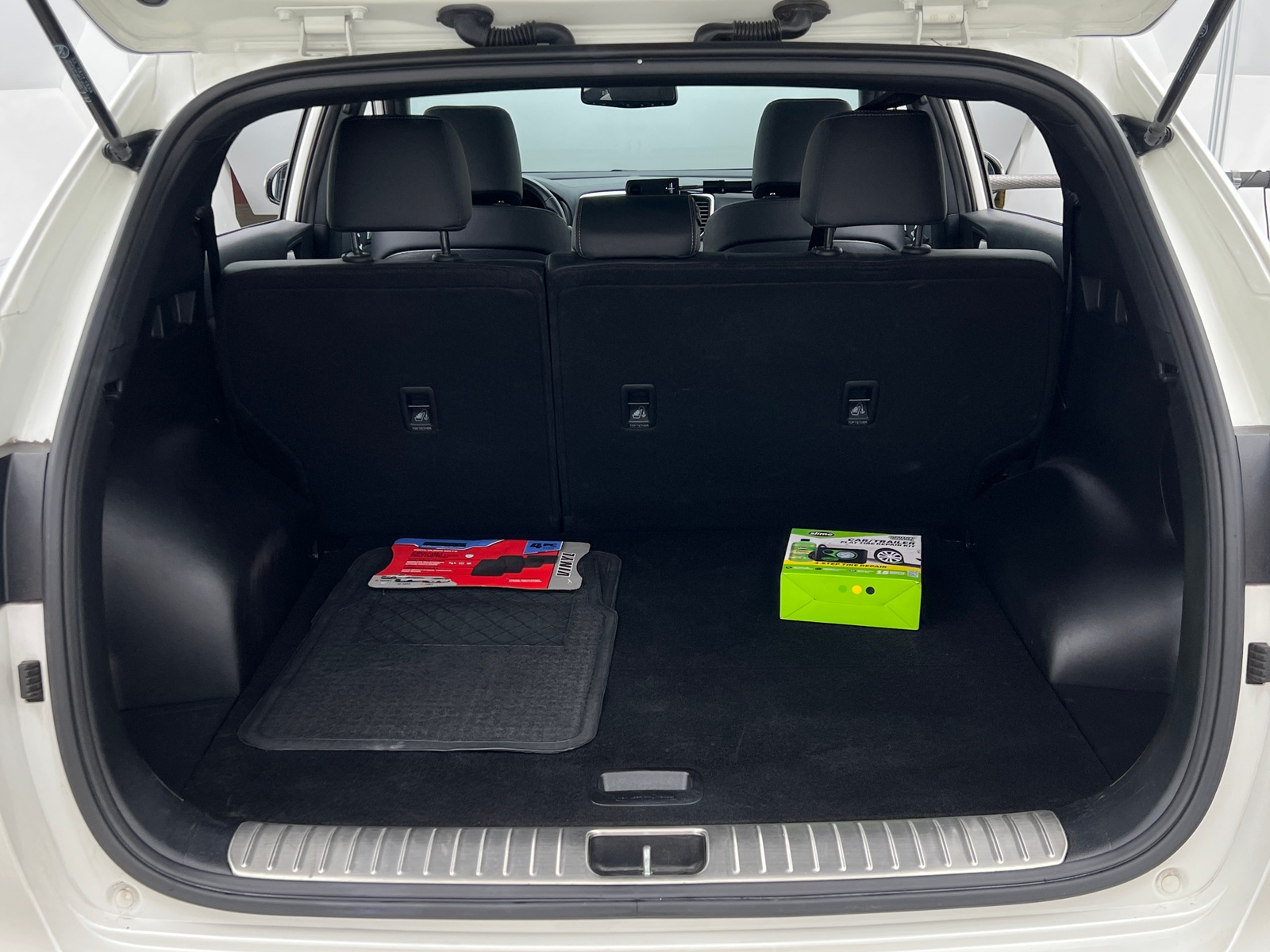 Thumbnail: 2022 Kia Sportage - 6