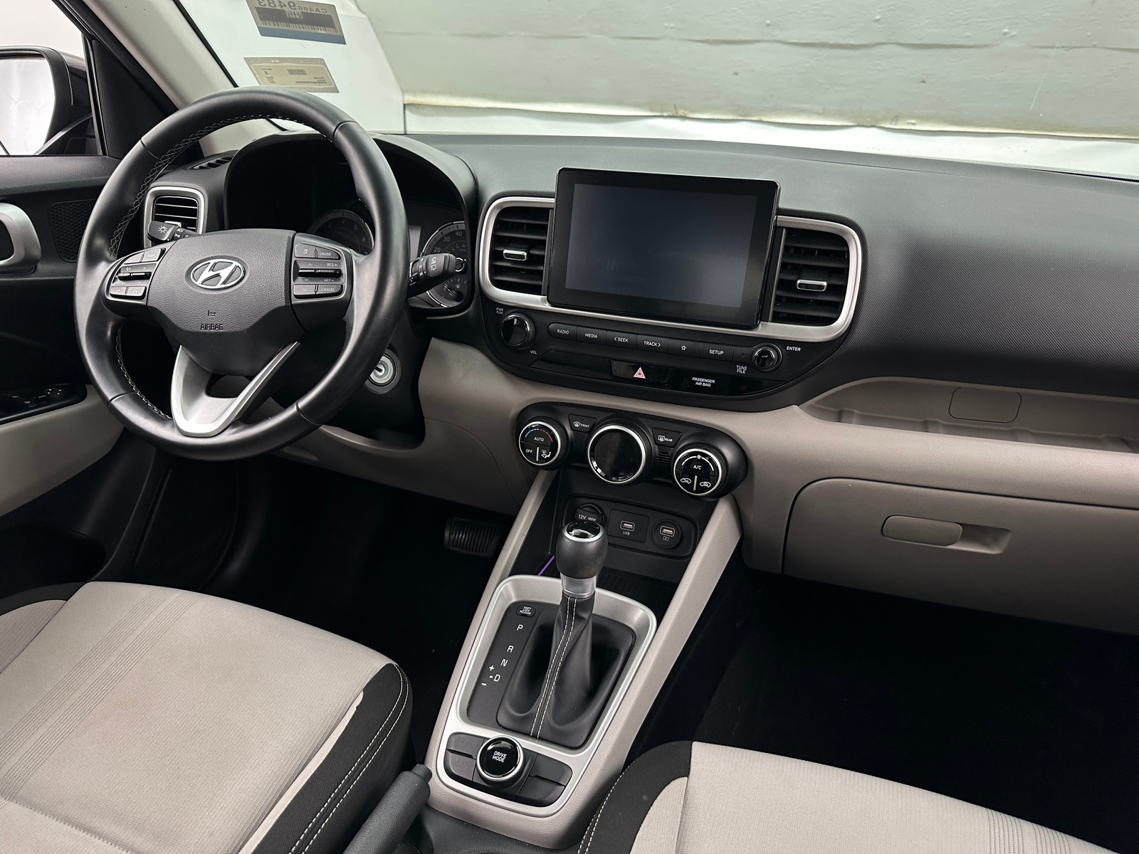 Thumbnail: 2021 Hyundai Venue - 3