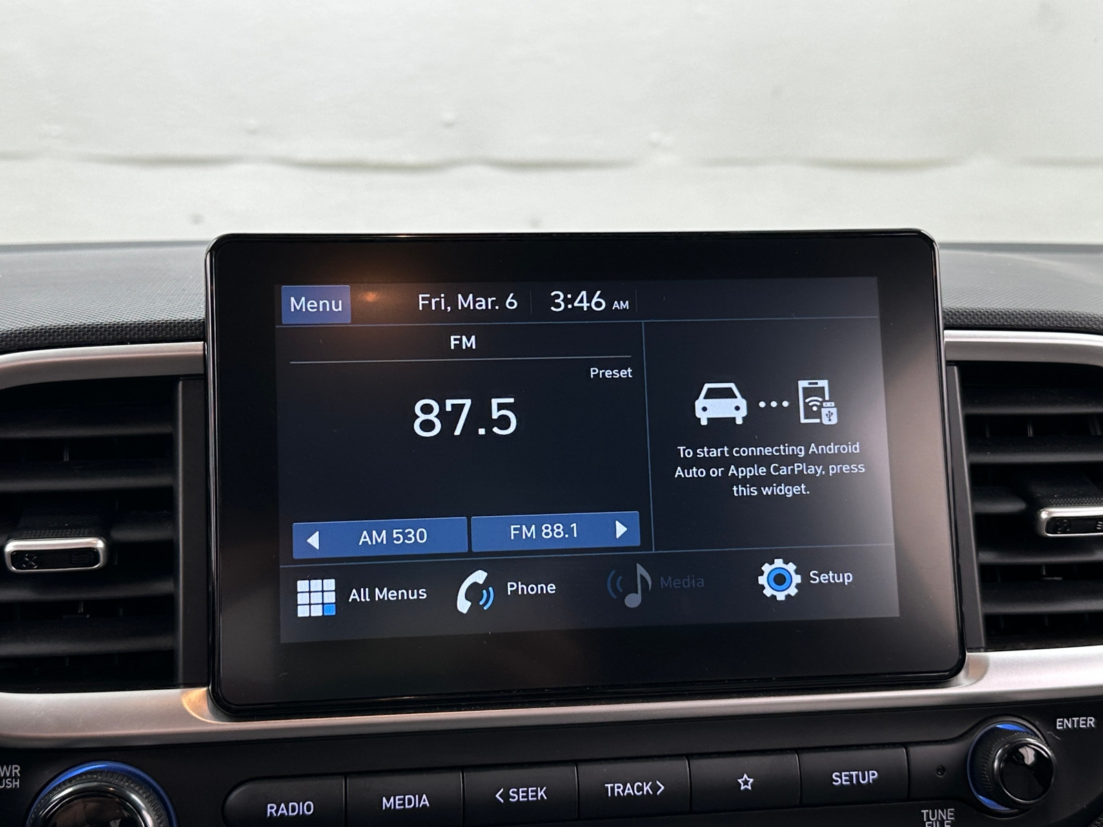 Thumbnail: 2021 Hyundai Venue - 4