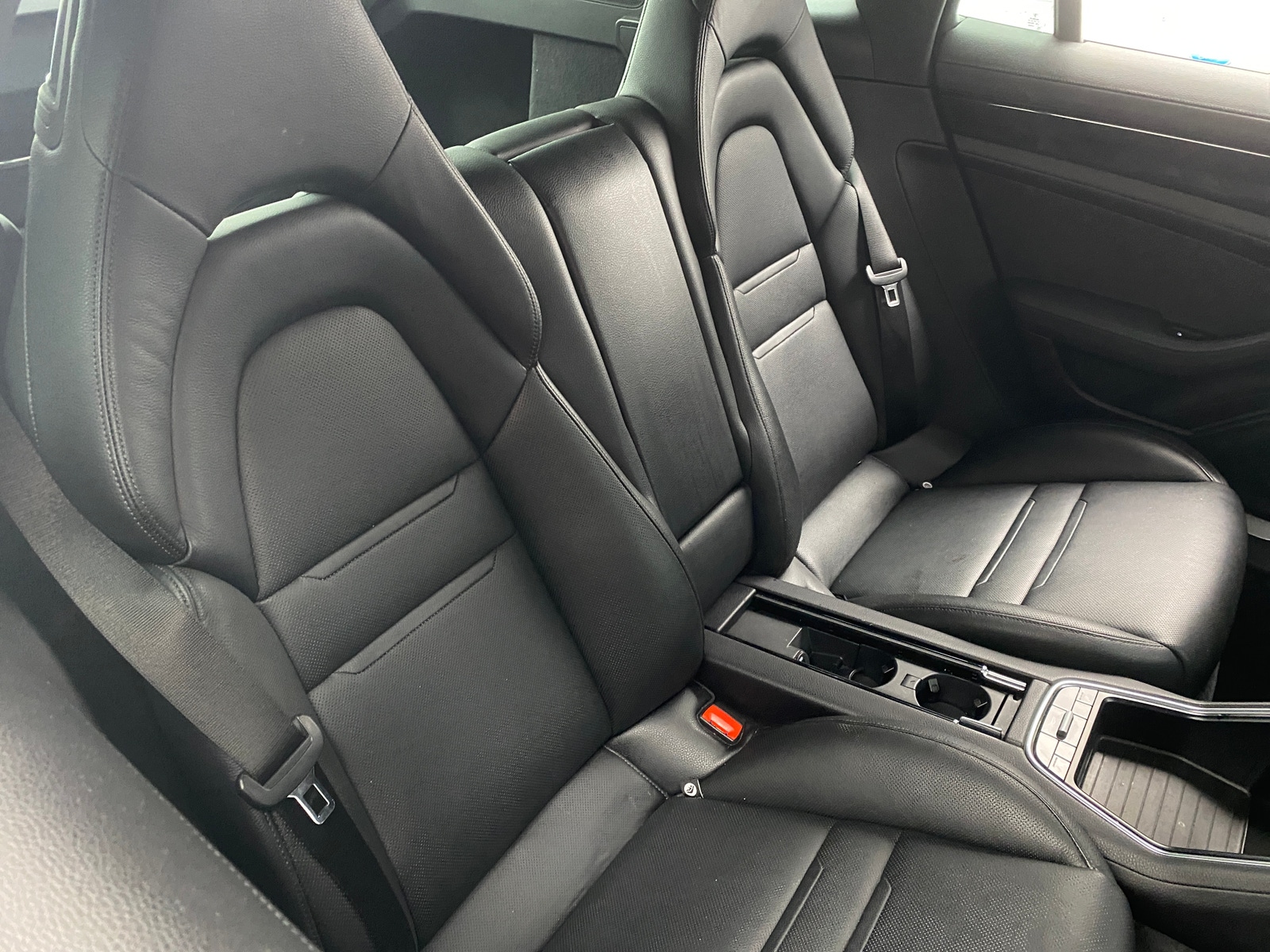 Thumbnail: 2018 Porsche Panamera - 5