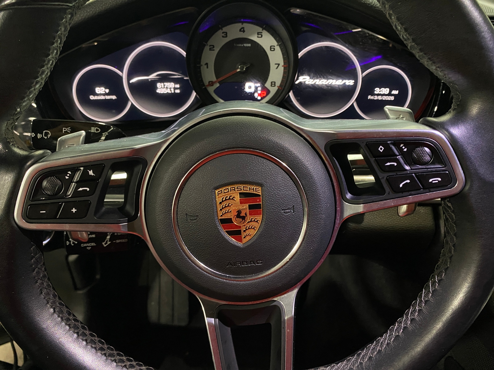 Thumbnail: 2018 Porsche Panamera - 4