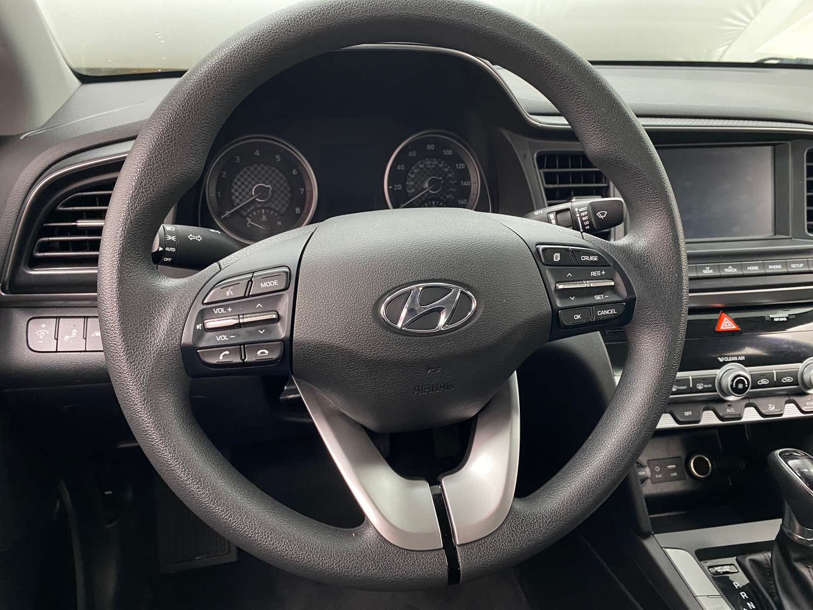 Thumbnail: 2020 Hyundai Elantra - 5