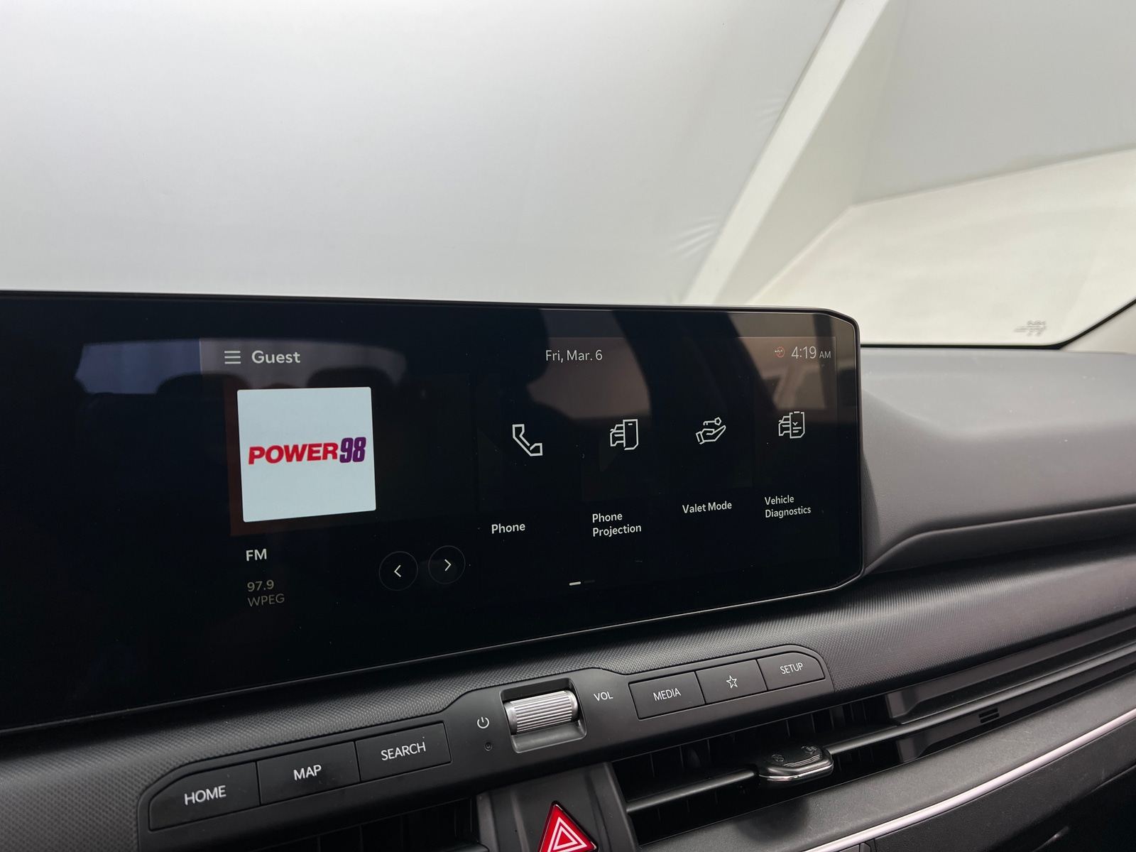 Thumbnail: 2025 Kia K4 - 4