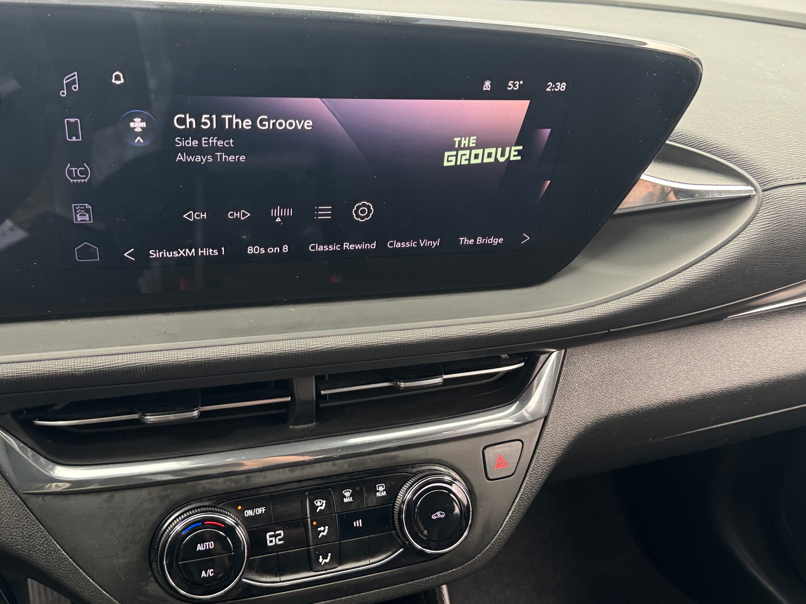 Thumbnail: 2025 Buick Envista - 4