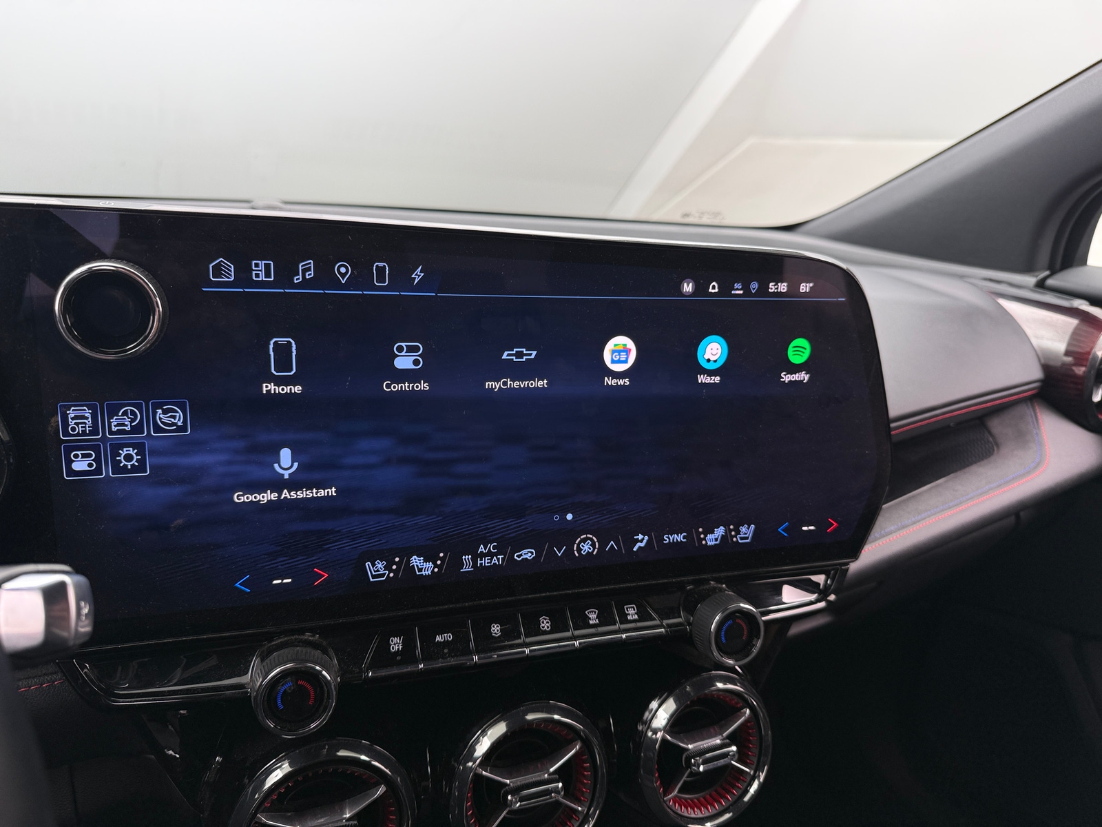 Thumbnail: 2024 Chevrolet Blazer EV - 3