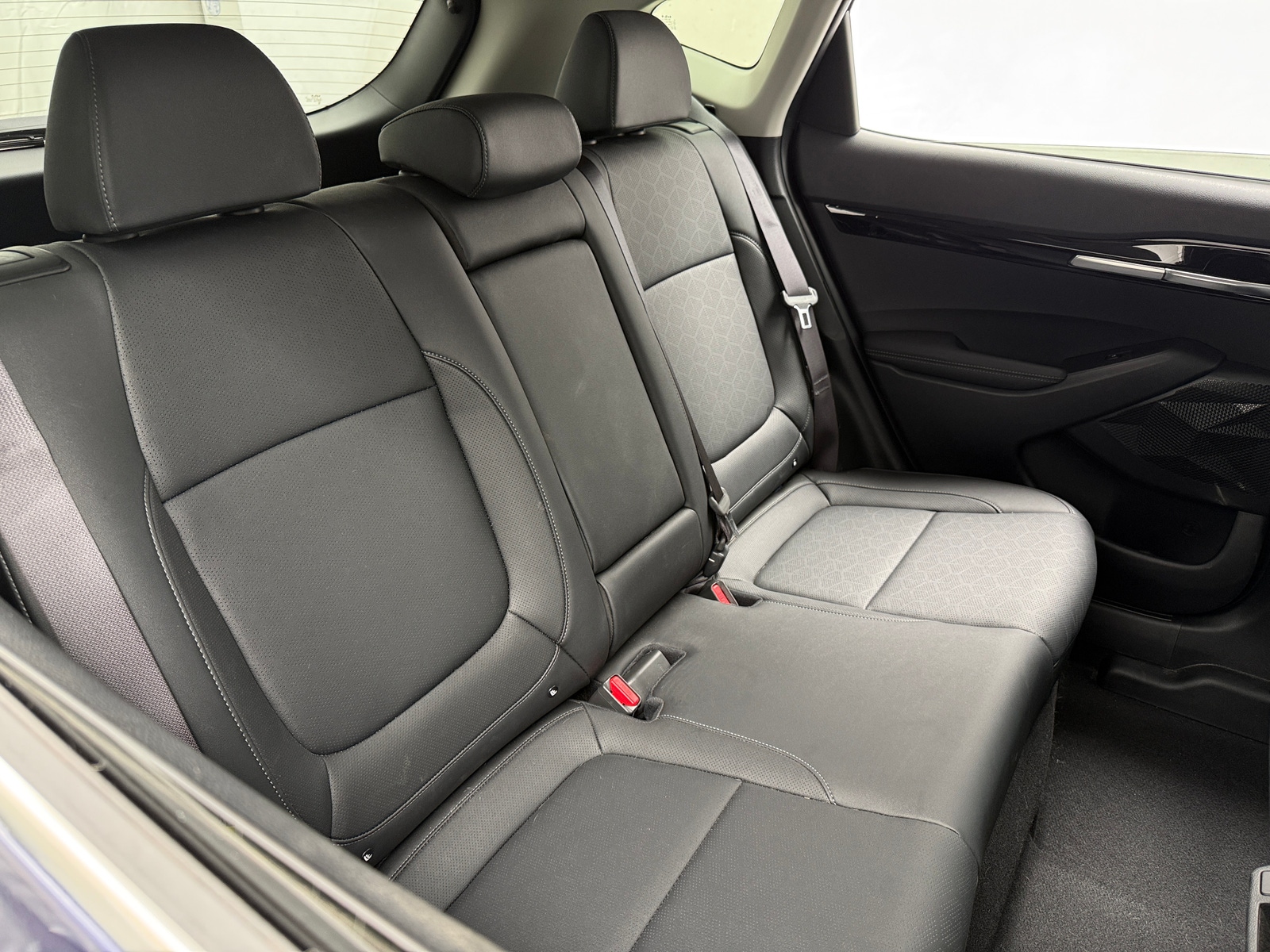 Thumbnail: 2024 Kia Seltos - 6