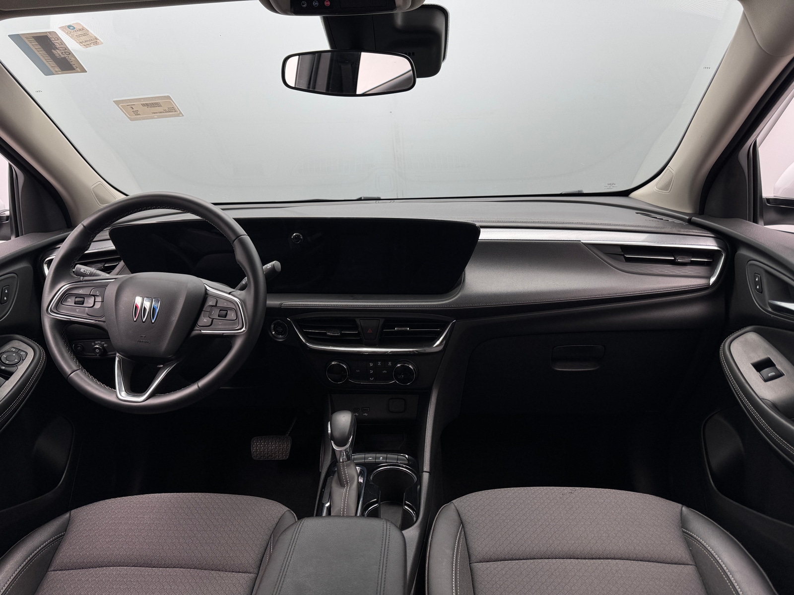 Thumbnail: 2025 Buick Encore GX - 3