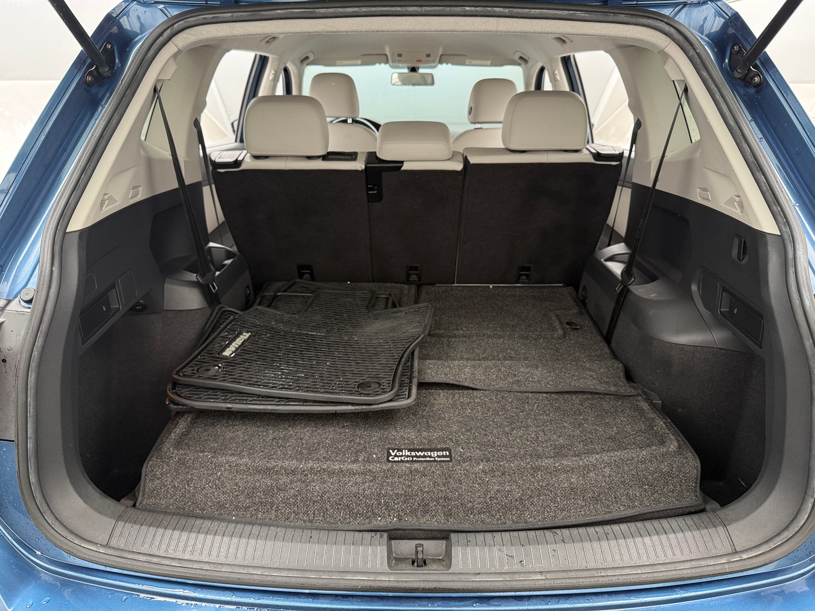 Thumbnail: 2018 Volkswagen Tiguan - 6