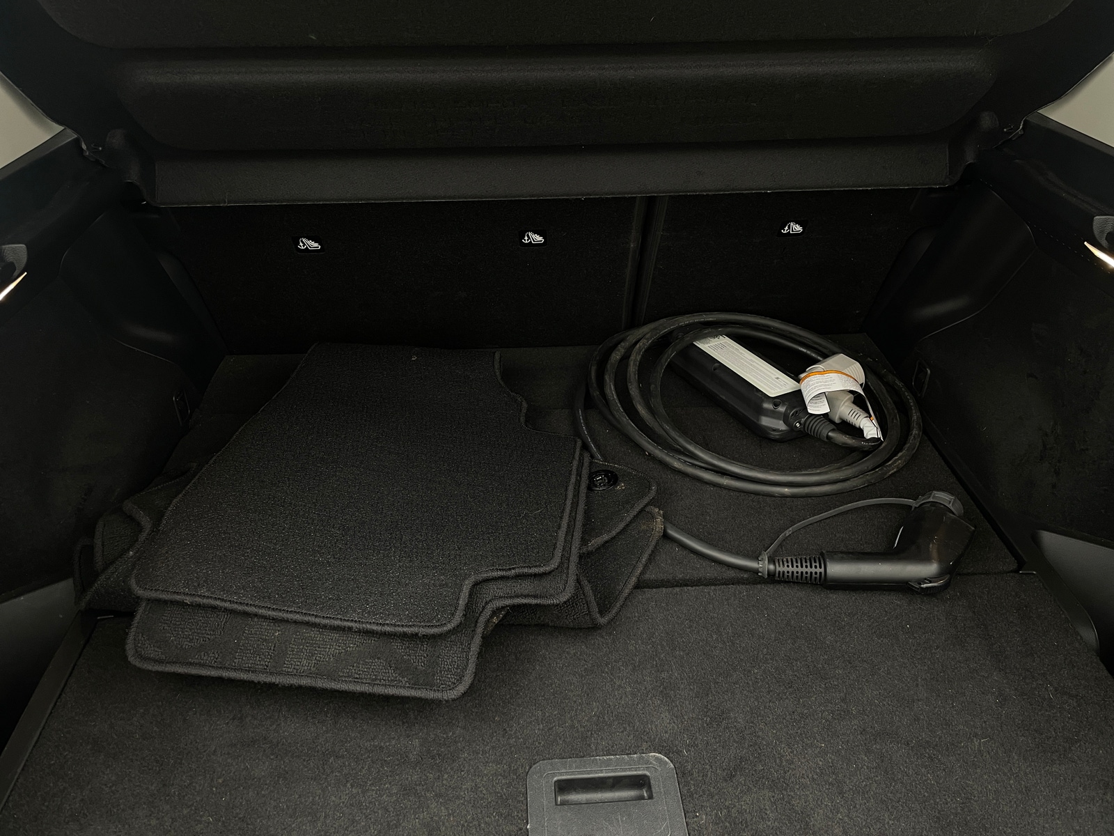 Thumbnail: 2023 Nissan Ariya - 6