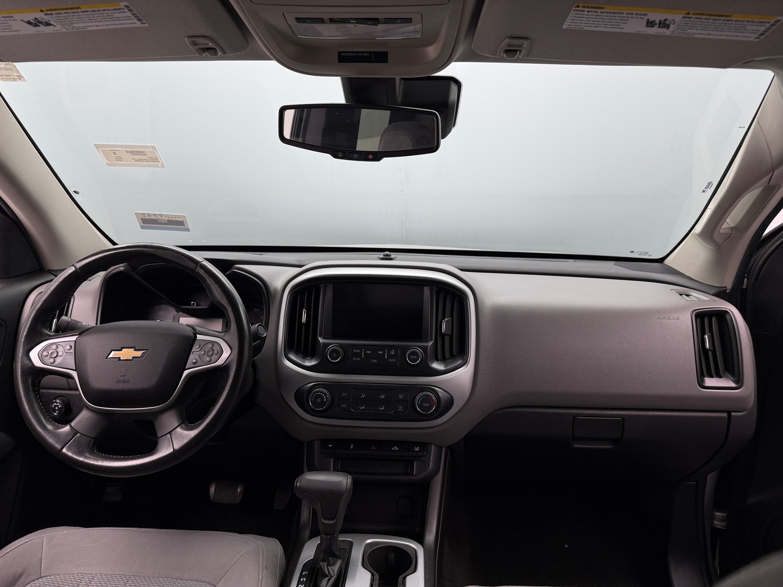 Thumbnail: 2016 Chevrolet Colorado - 3