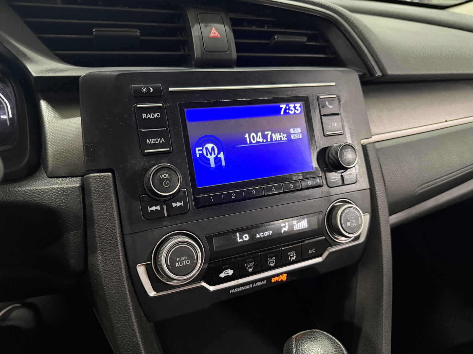 Thumbnail: 2016 Honda Civic - 4