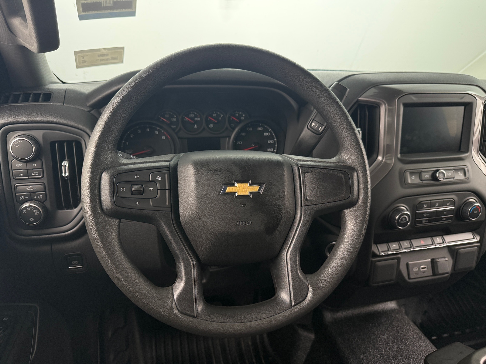 Thumbnail: 2024 Chevrolet Silverado 1500 - 4