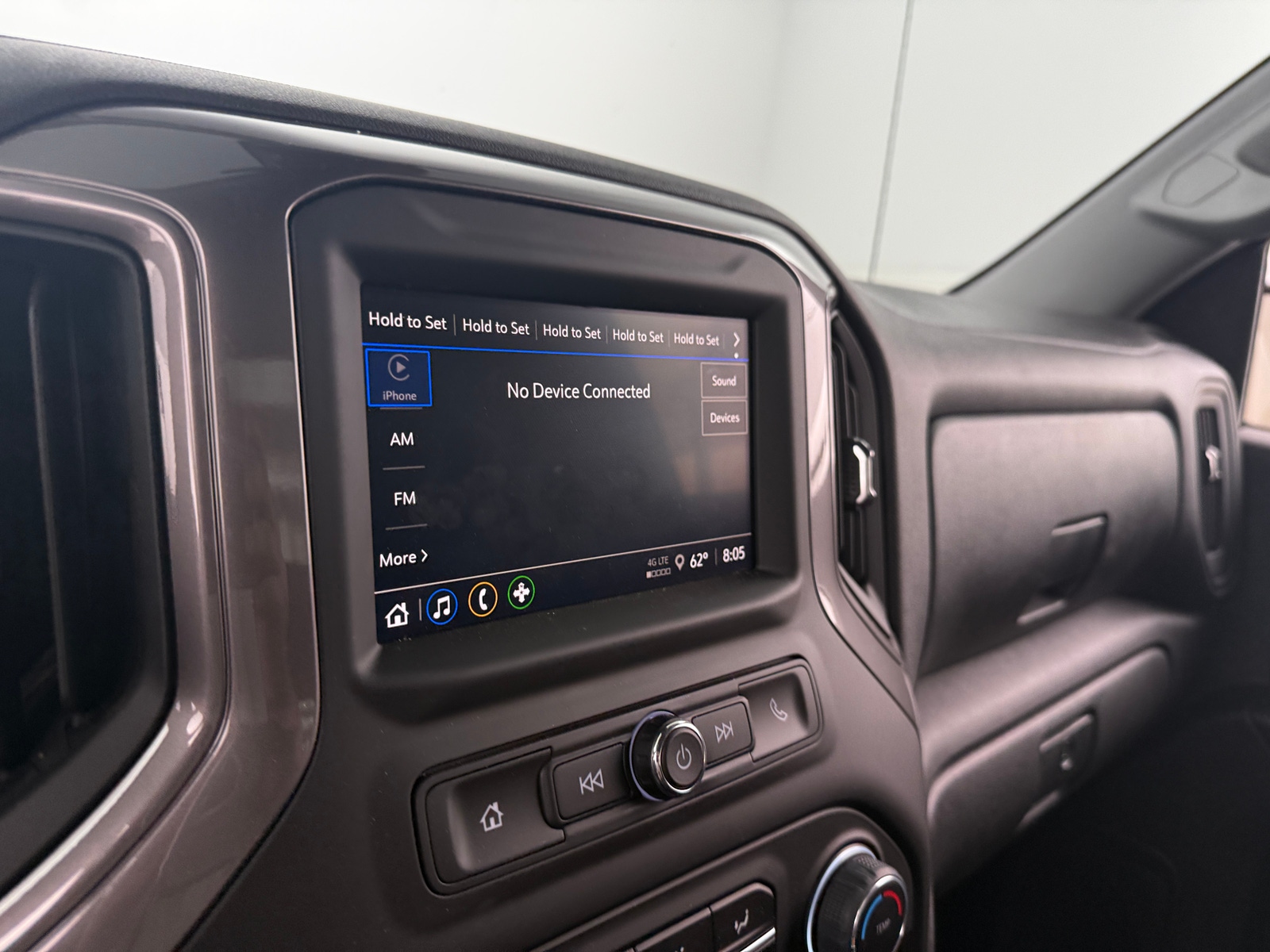 Thumbnail: 2024 Chevrolet Silverado 1500 - 3