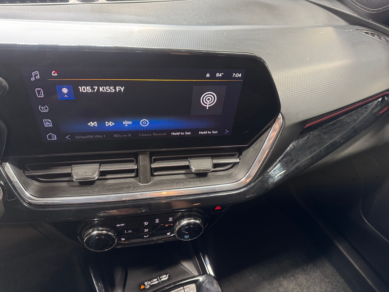 Thumbnail: 2025 Chevrolet Trax - 3