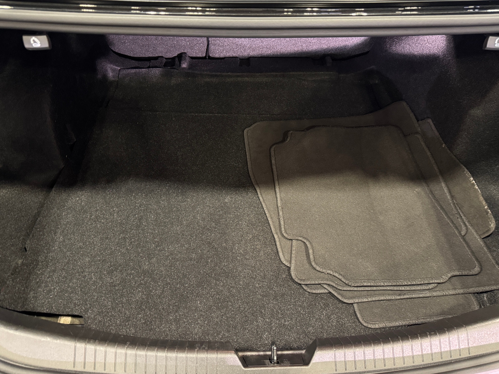 Thumbnail: 2024 Chevrolet Malibu - 7