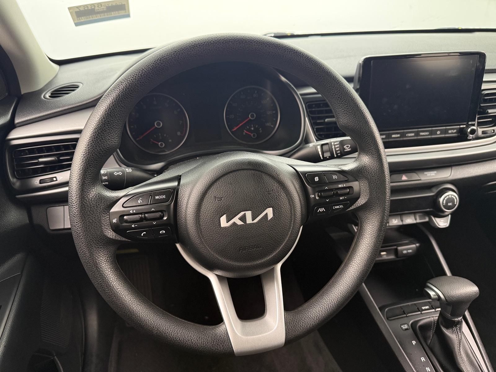 Thumbnail: 2022 Kia Rio - 5