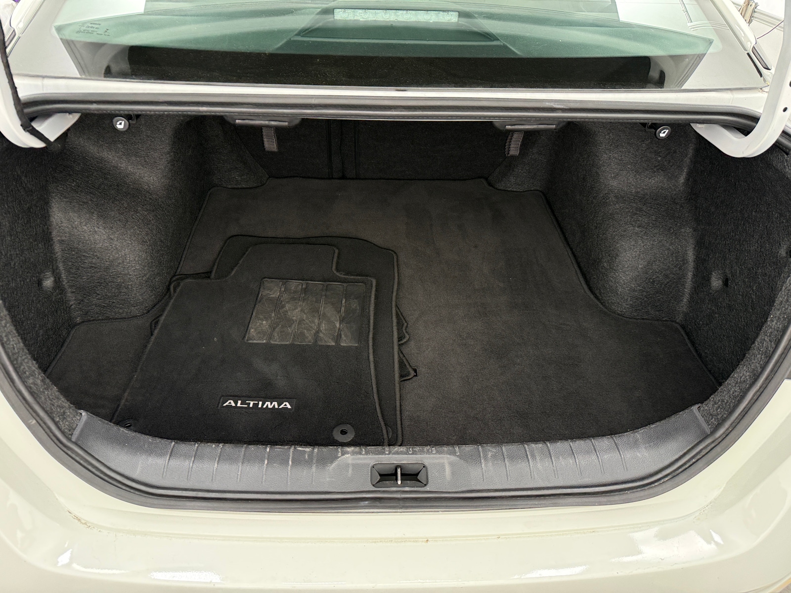 Thumbnail: 2025 Nissan Altima - 7