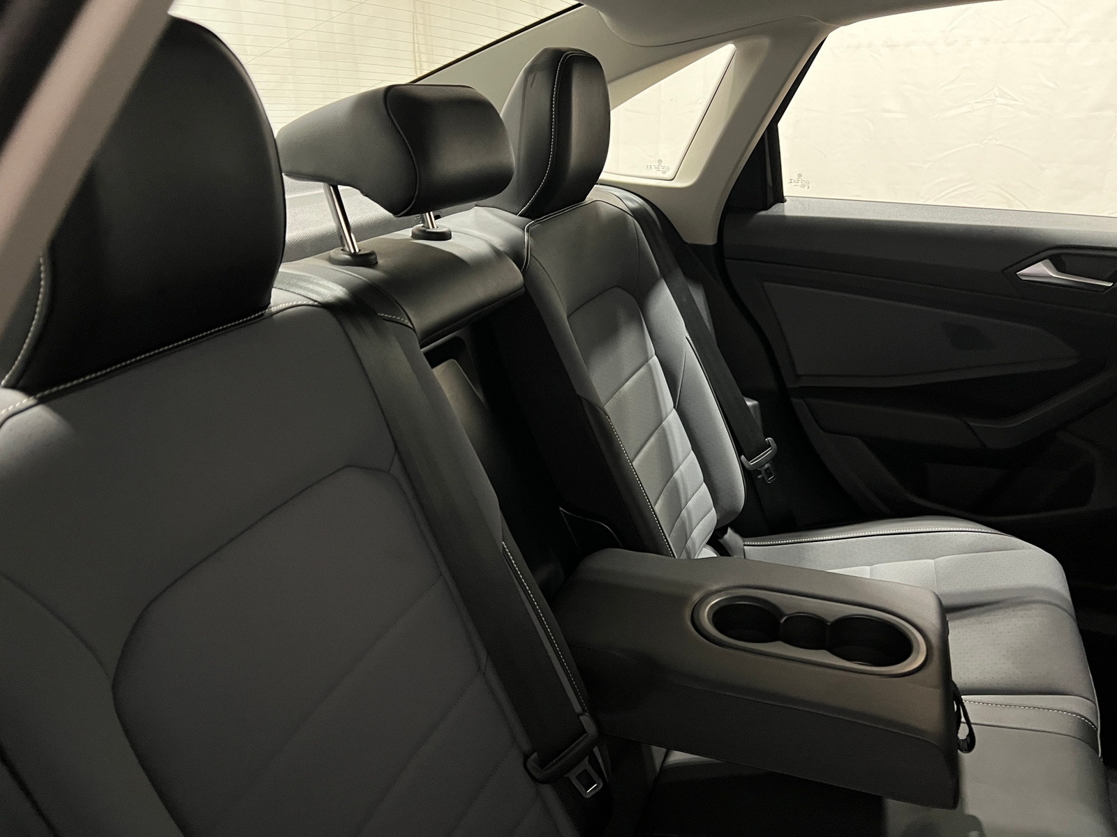 Thumbnail: 2025 Volkswagen Jetta - 5