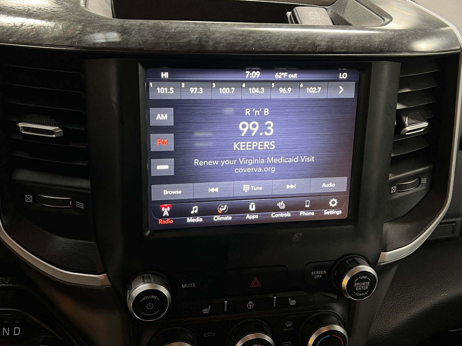 Thumbnail: 2020 RAM 1500 - 4