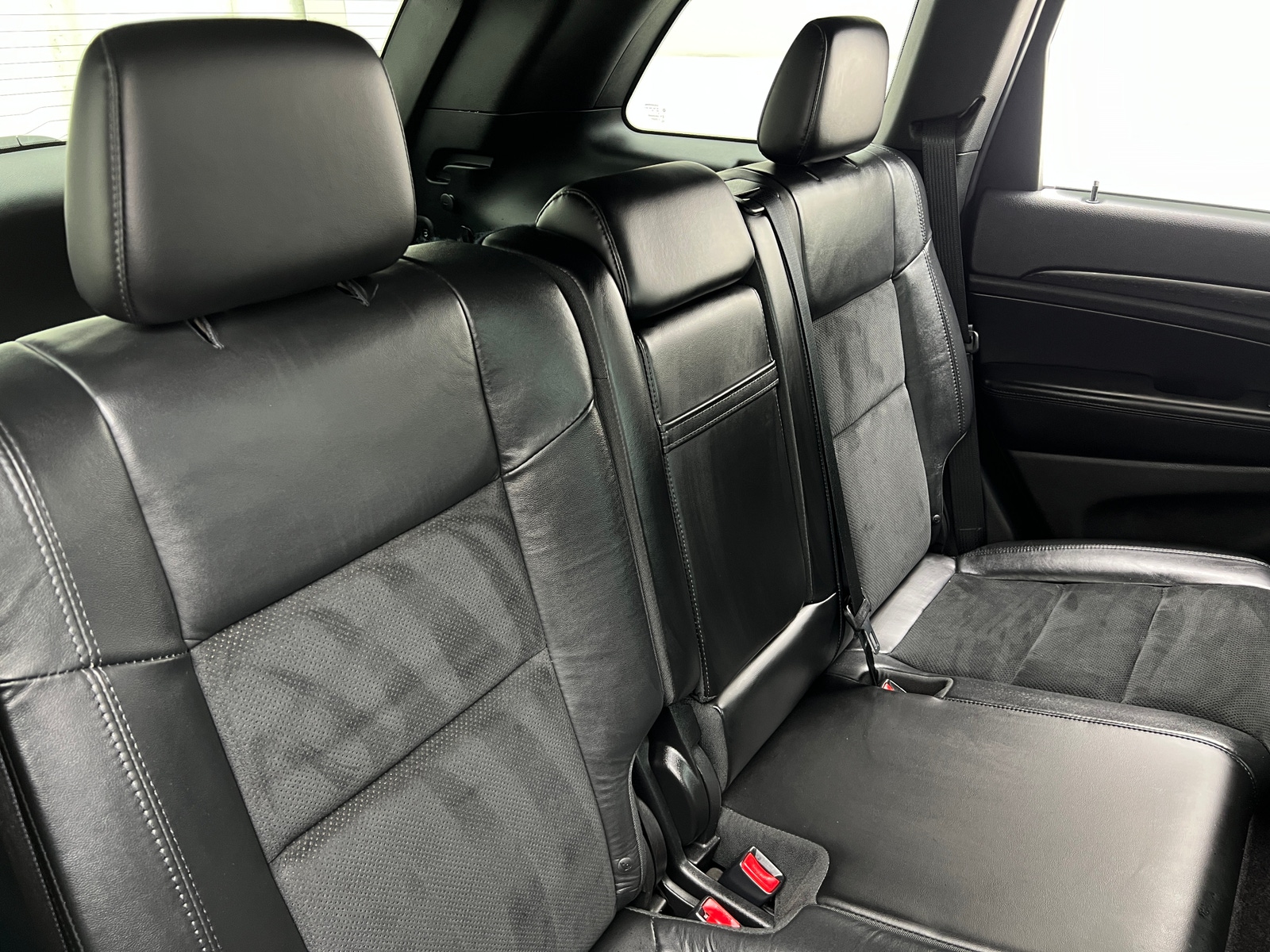 Thumbnail: 2018 Jeep Grand Cherokee - 5