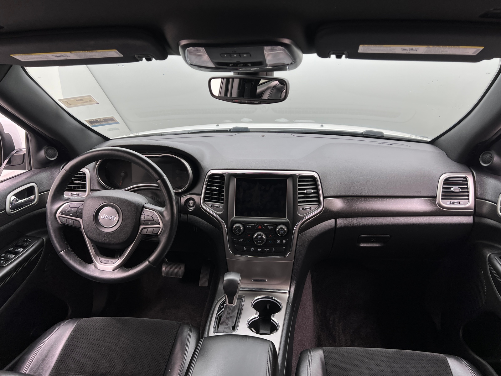 Thumbnail: 2018 Jeep Grand Cherokee - 2