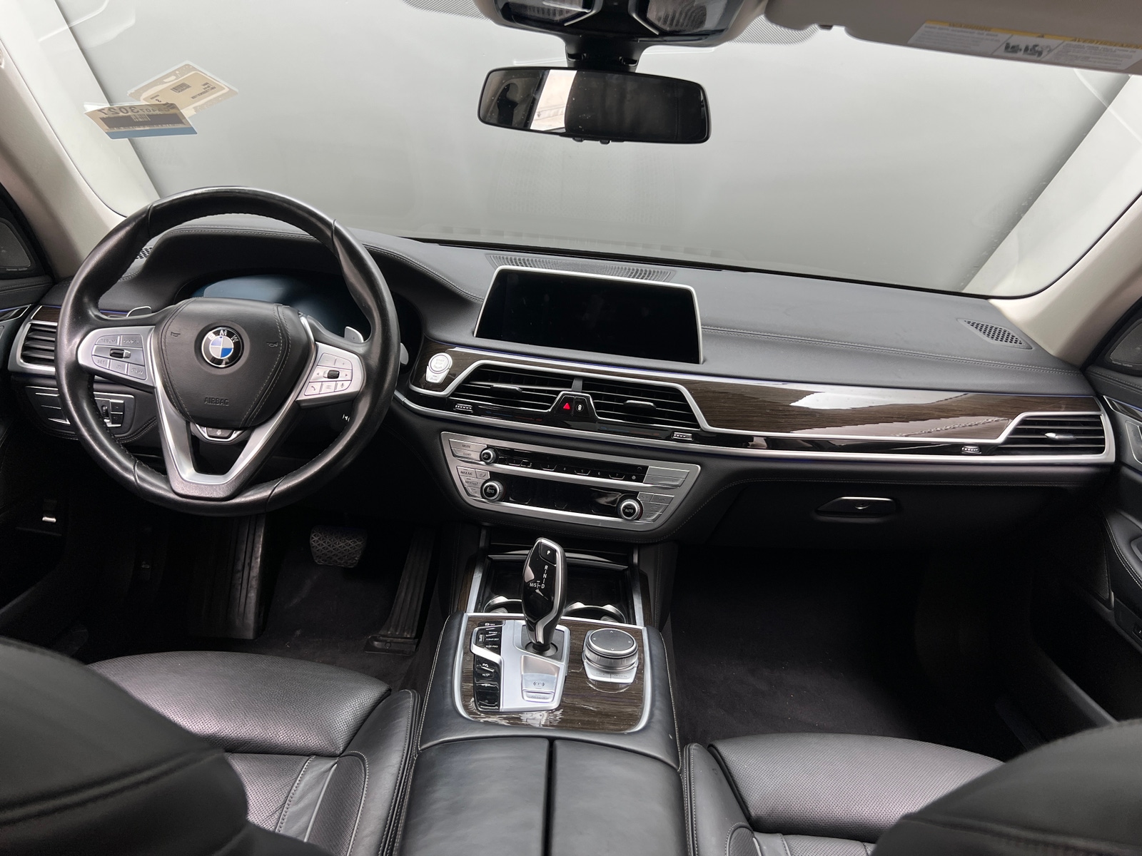 Thumbnail: 2022 BMW 7 Series - 2