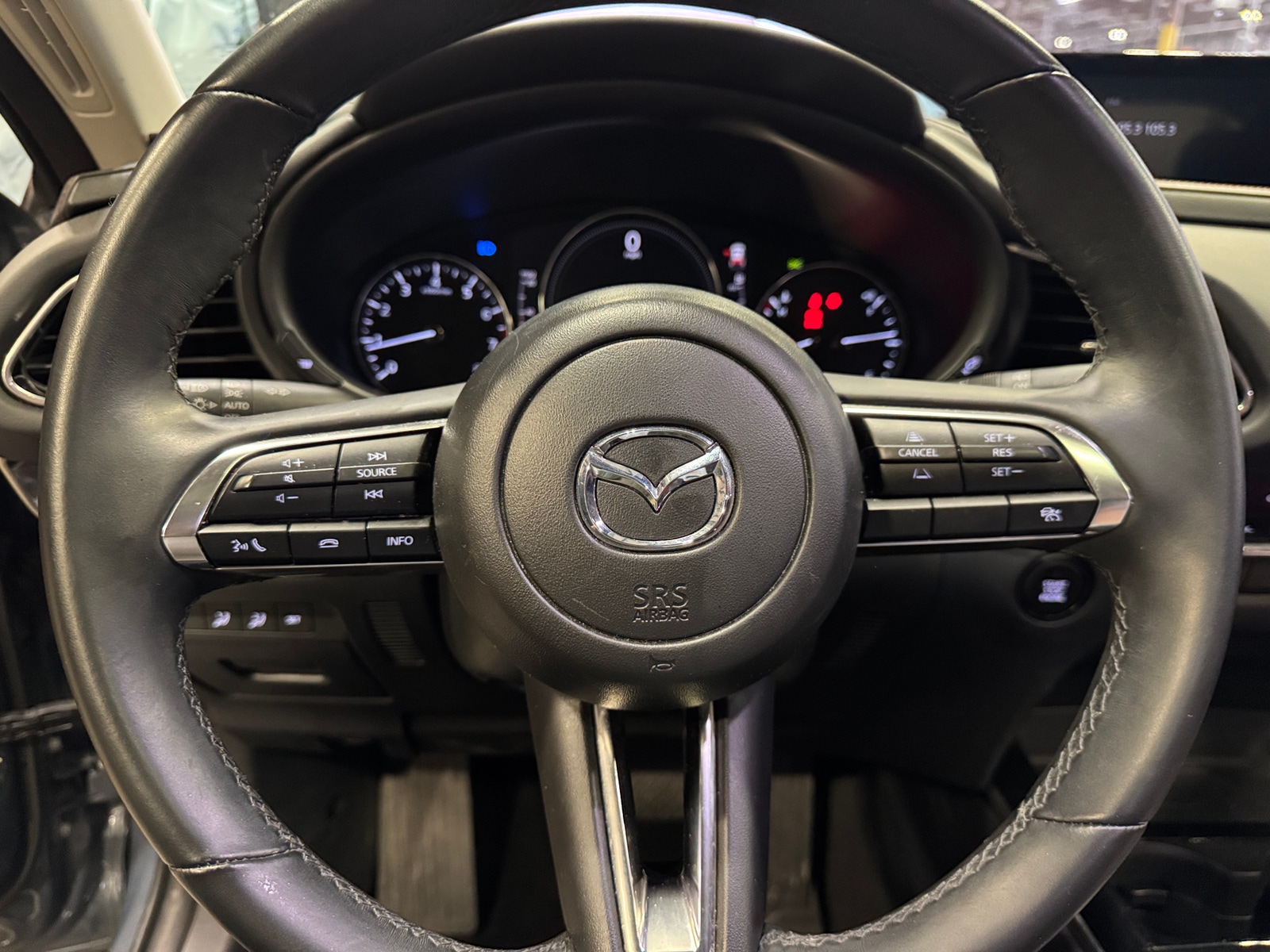 Thumbnail: 2025 Mazda CX-30 - 4