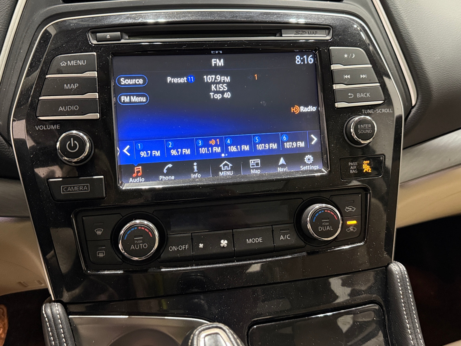 Thumbnail: 2017 Nissan Maxima - 3