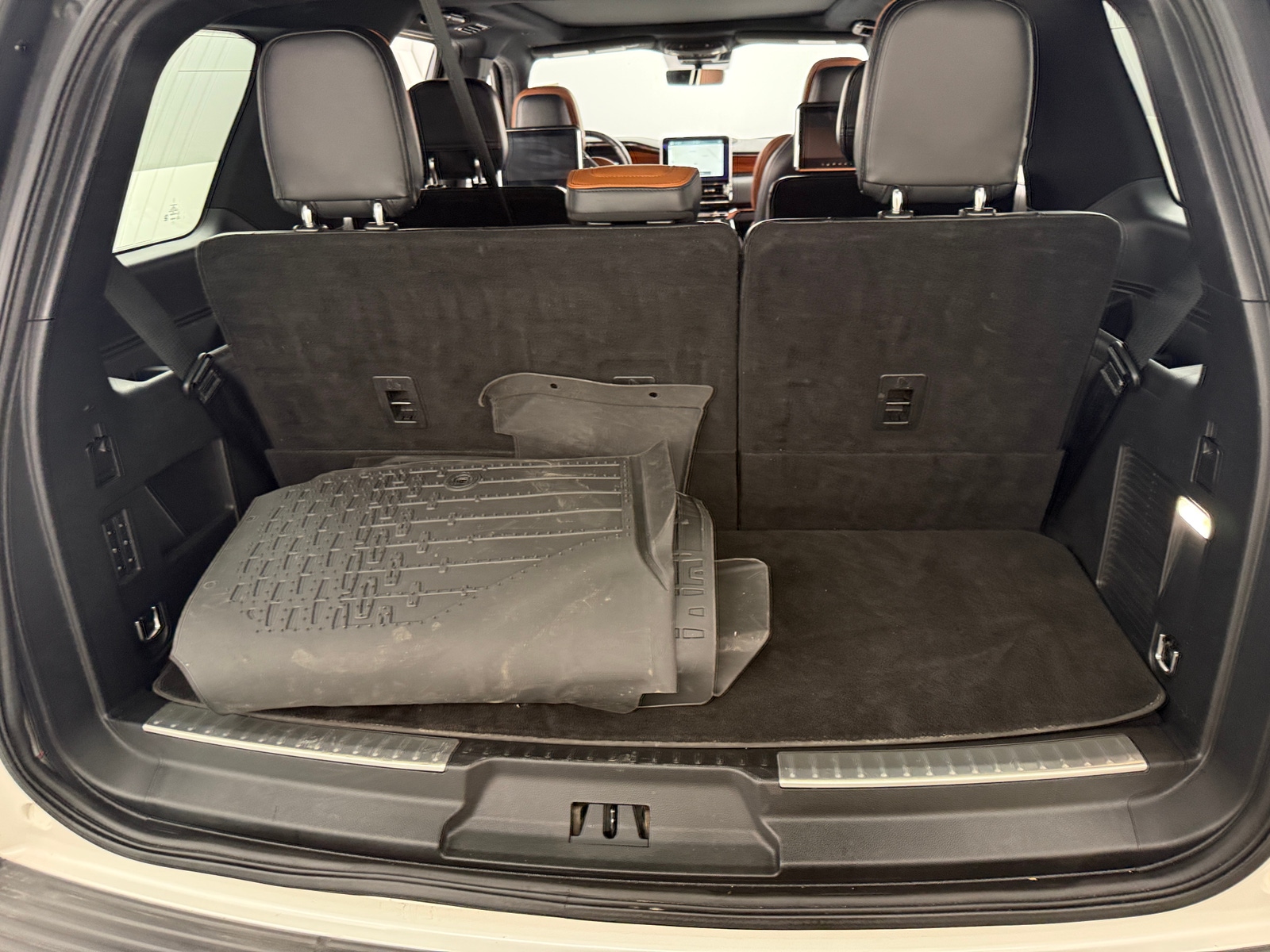 Thumbnail: 2019 Lincoln Navigator - 6