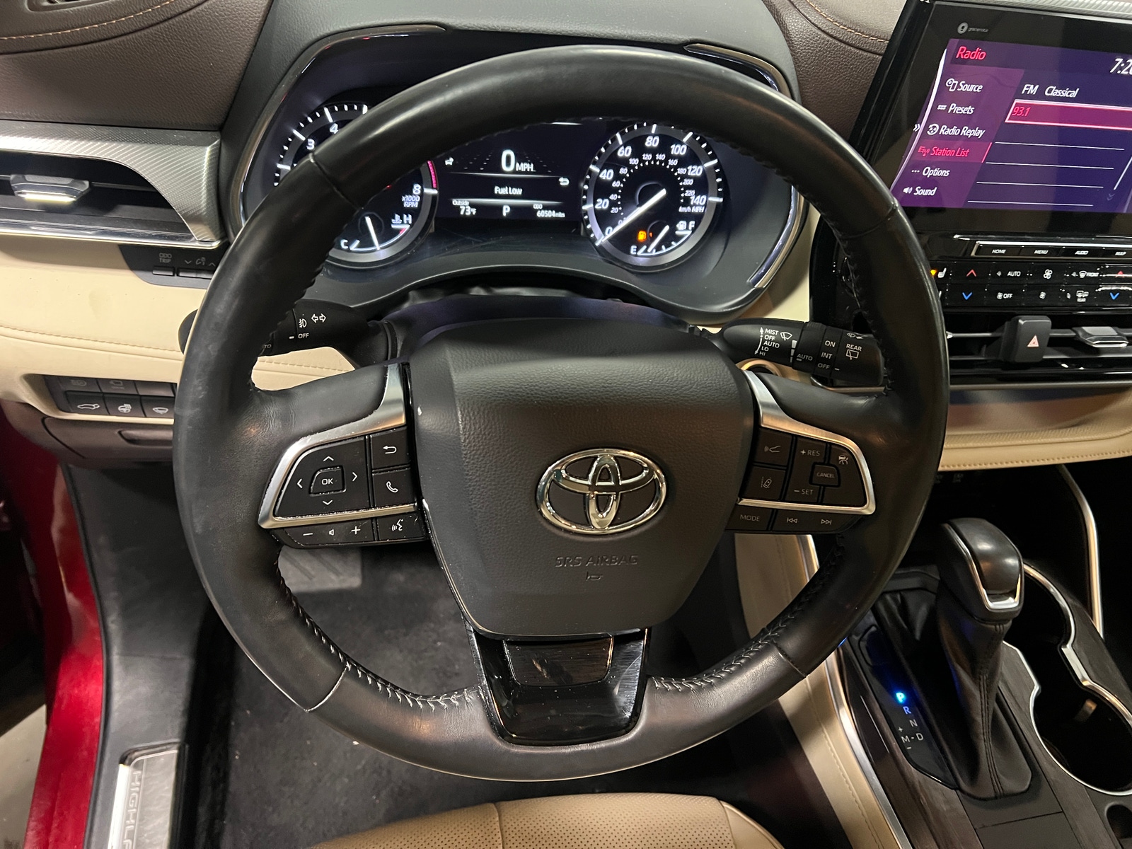 Thumbnail: 2021 Toyota Highlander - 4