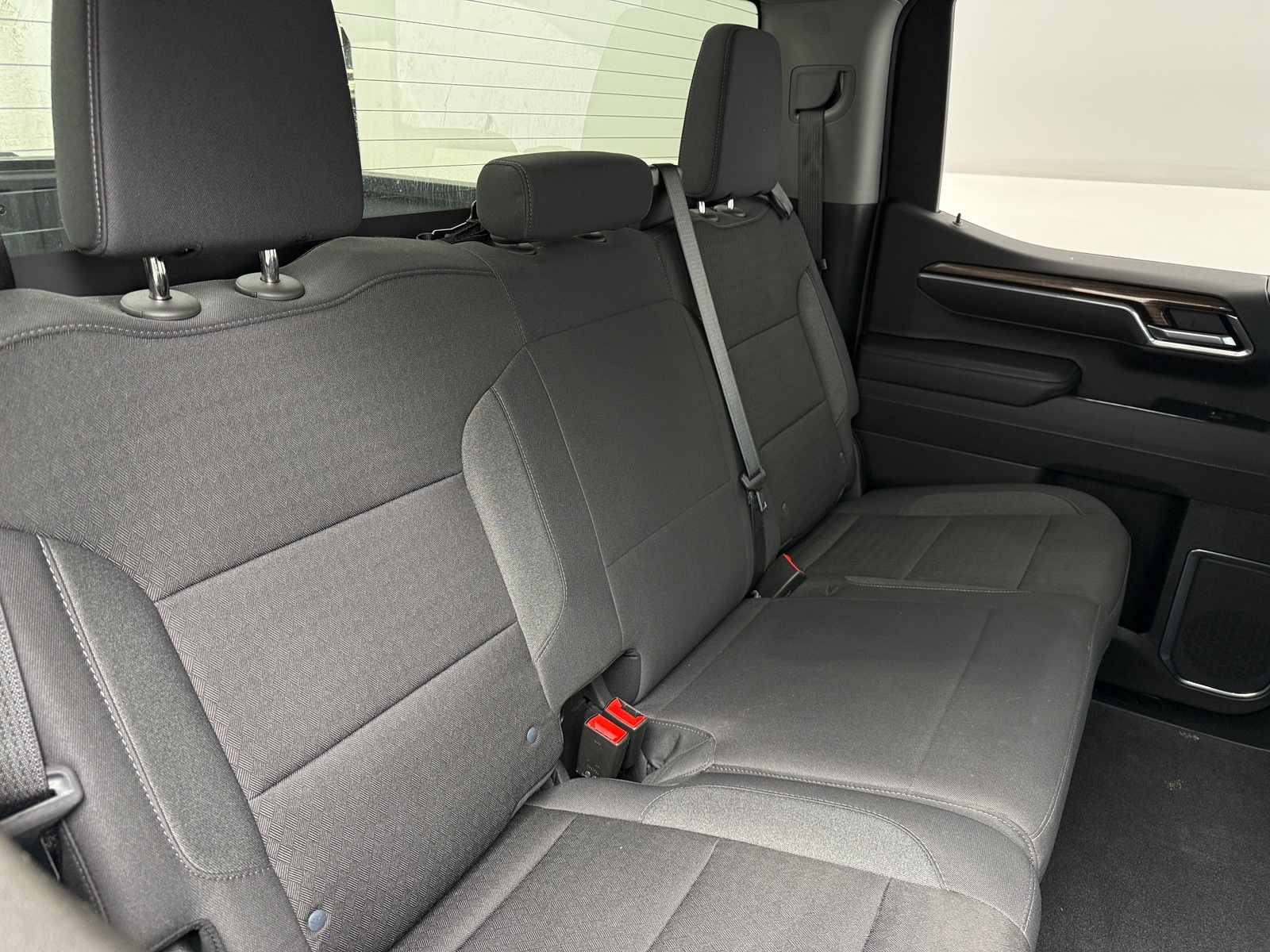 Thumbnail: 2026 Chevrolet Silverado 1500 - 6