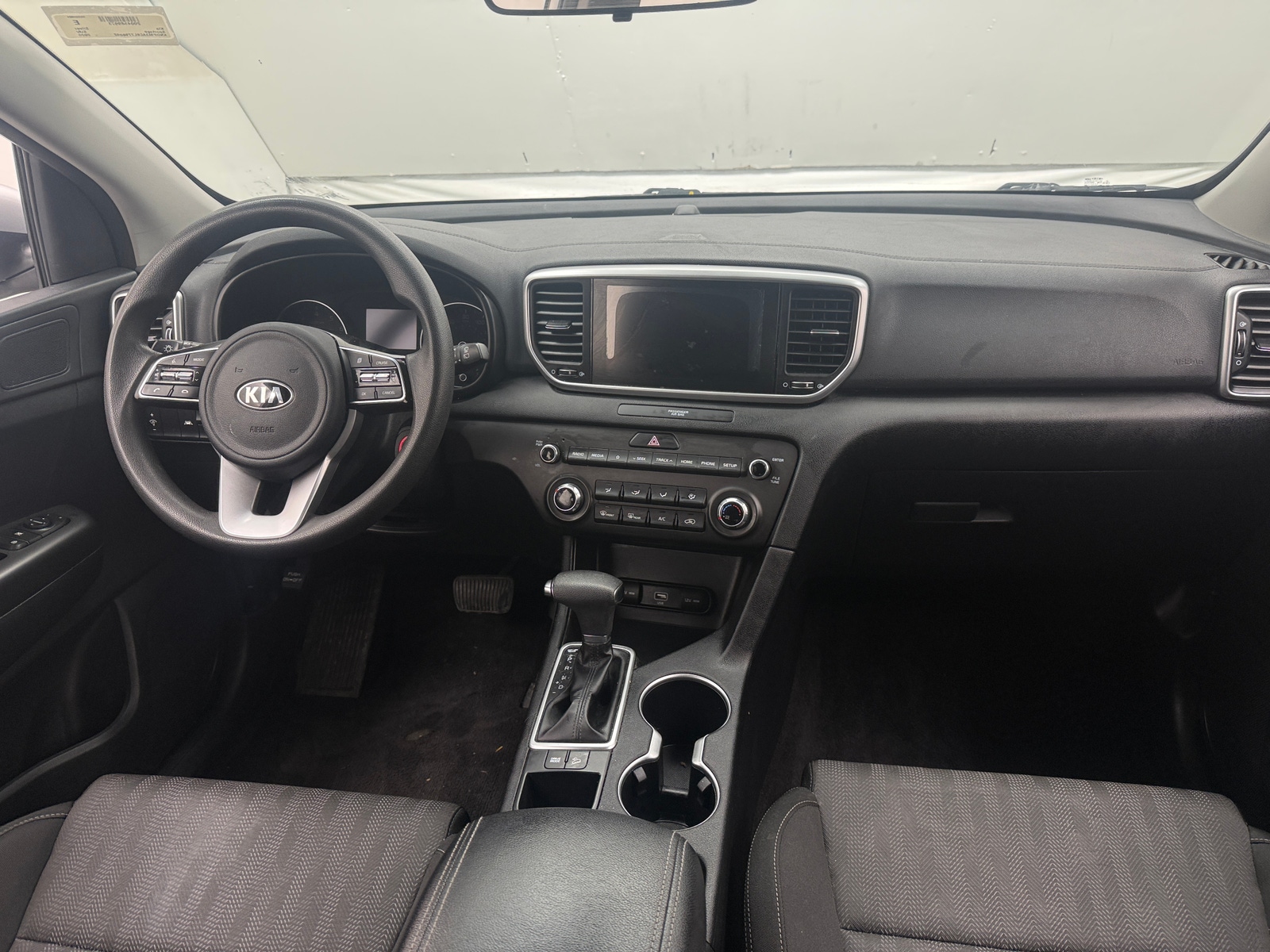 Thumbnail: 2020 Kia Sportage - 3