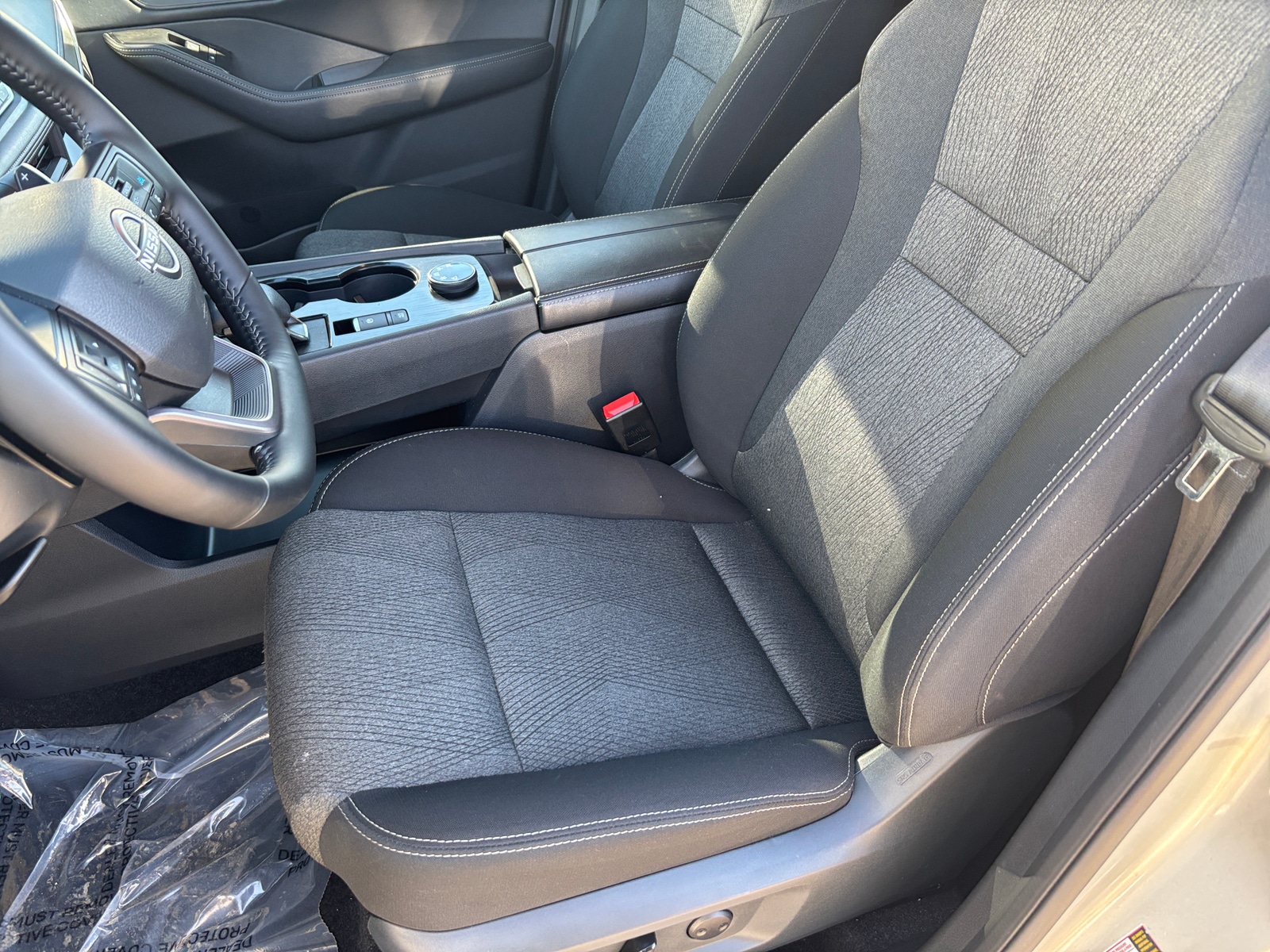 Thumbnail: 2025 Nissan Rogue - 2