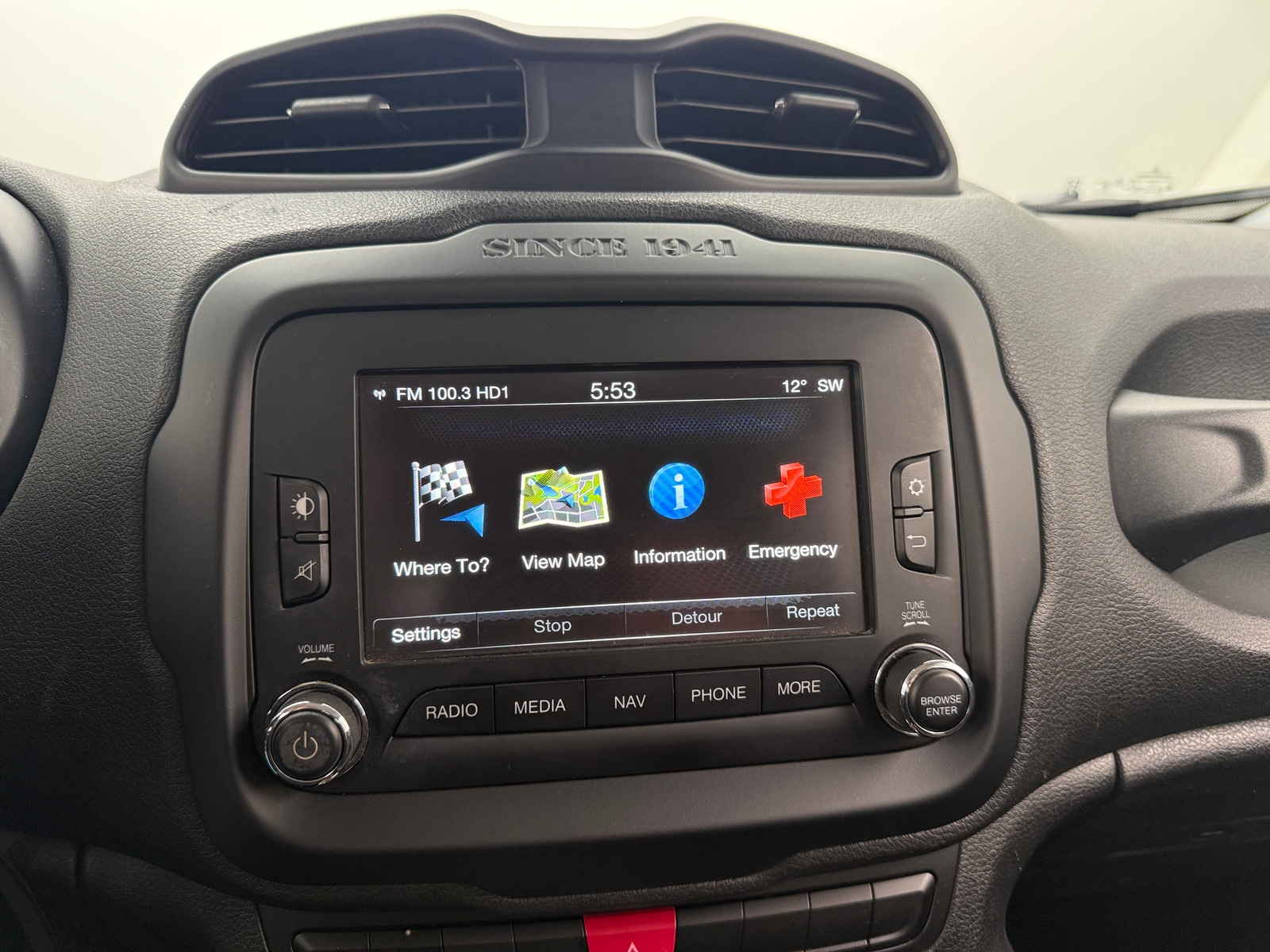 Thumbnail: 2015 Jeep Renegade - 4