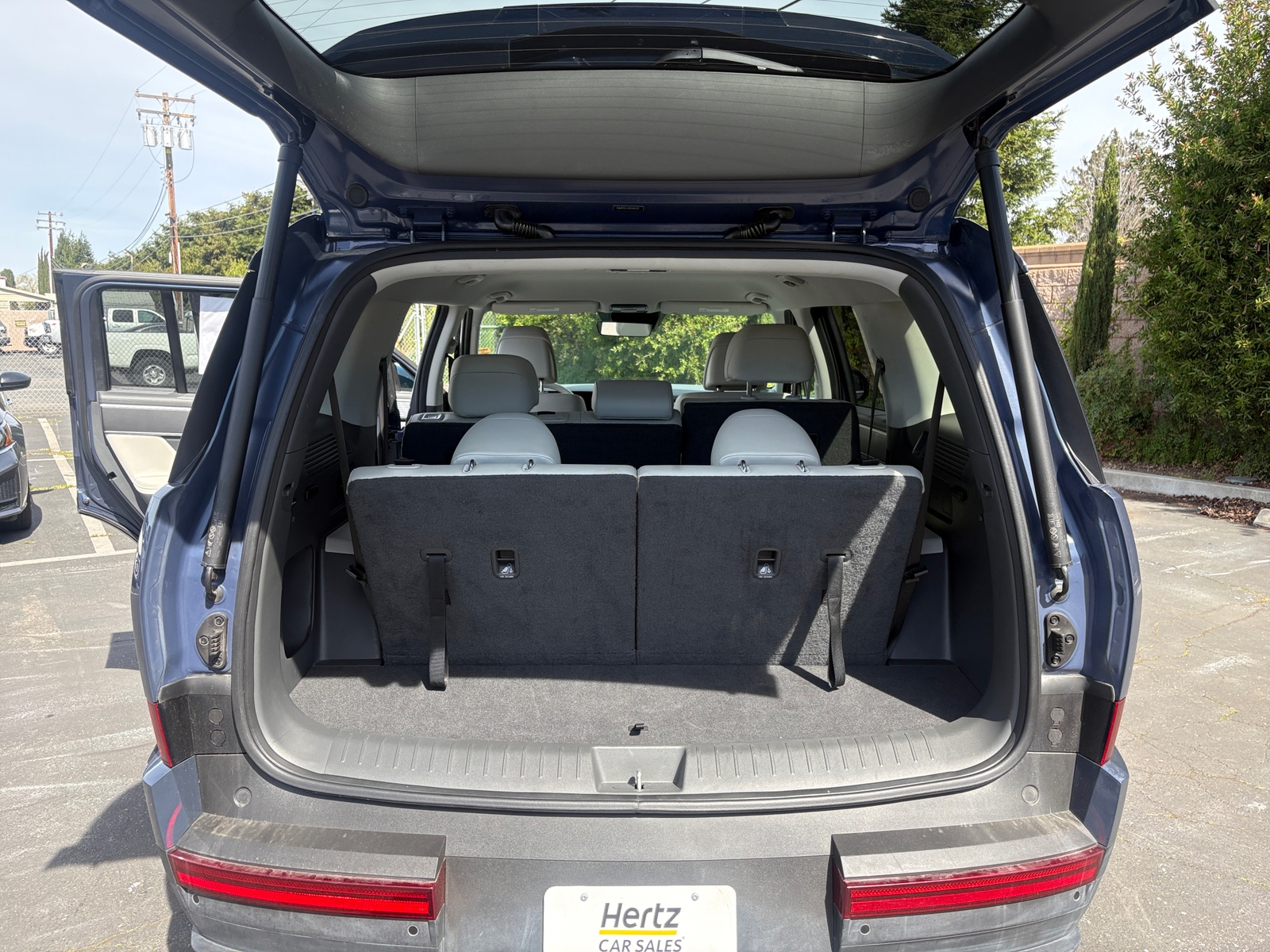 Thumbnail: 2025 Hyundai Santa Fe - 6