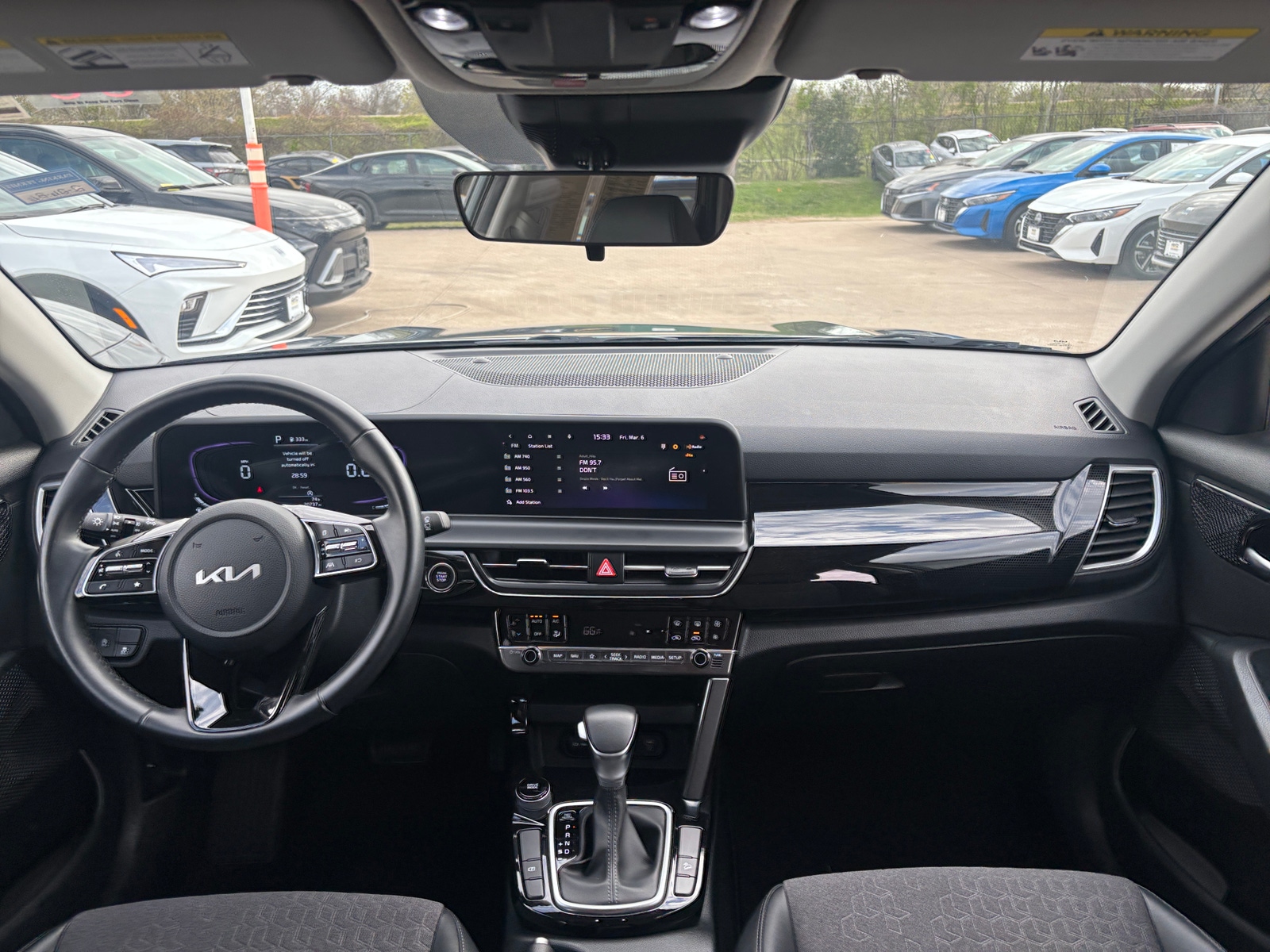 Thumbnail: 2025 Kia Seltos - 3