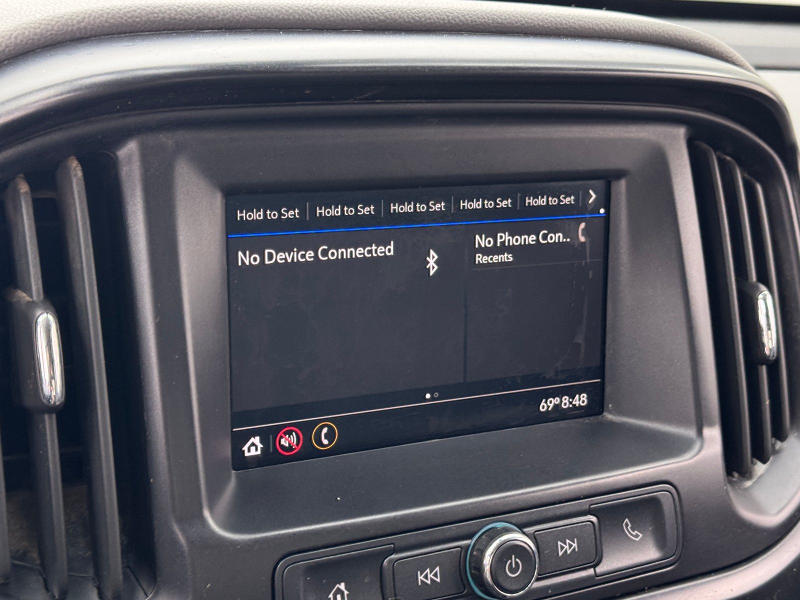 Thumbnail: 2021 Chevrolet Colorado - 4