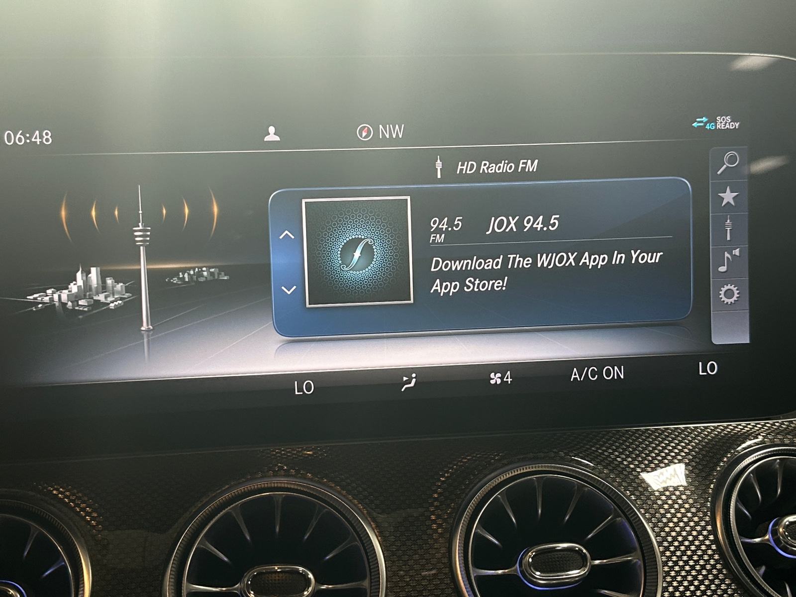 Thumbnail: 2020 Mercedes-Benz E-Class - 3