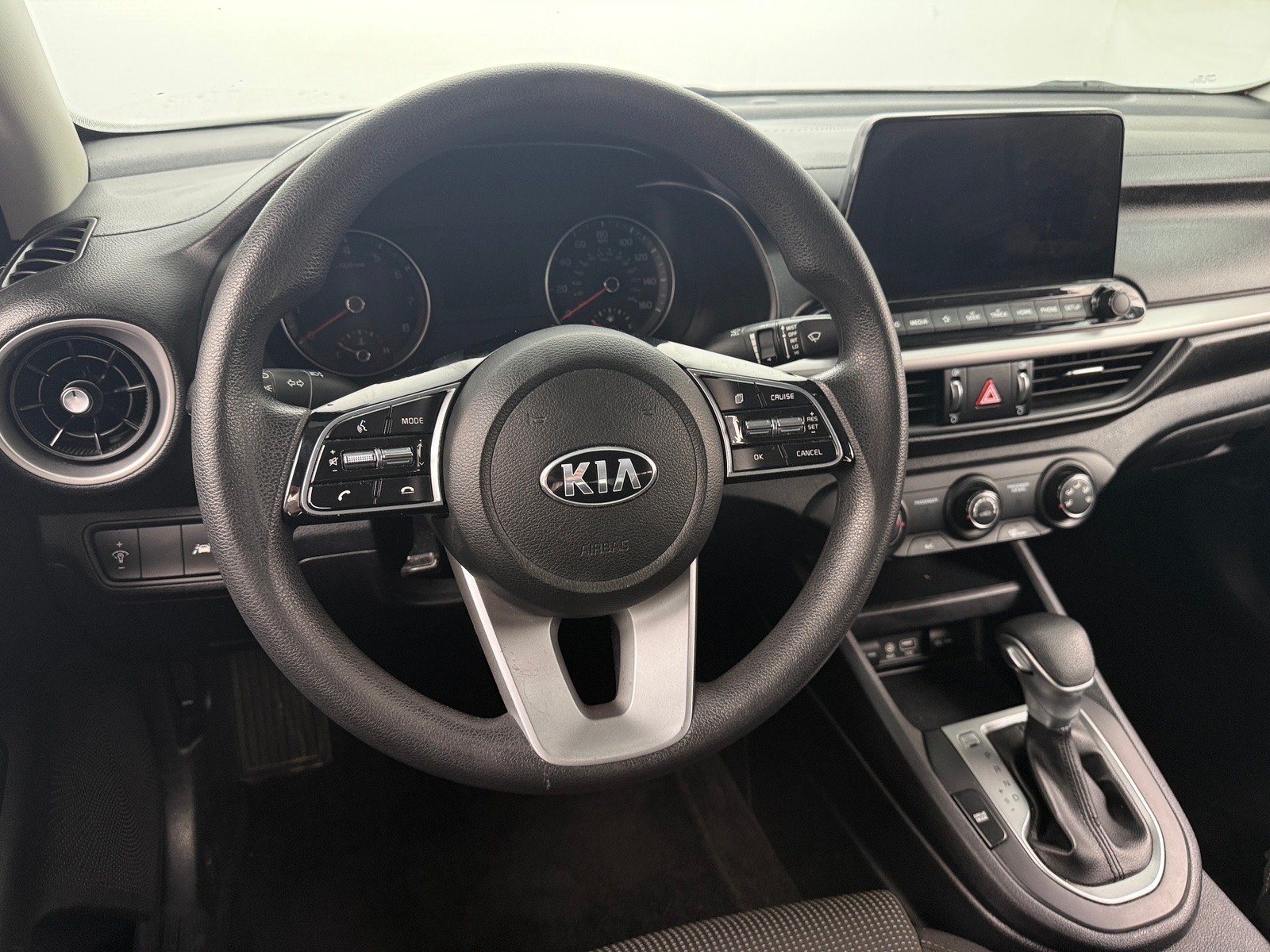 Thumbnail: 2020 Kia Forte - 5