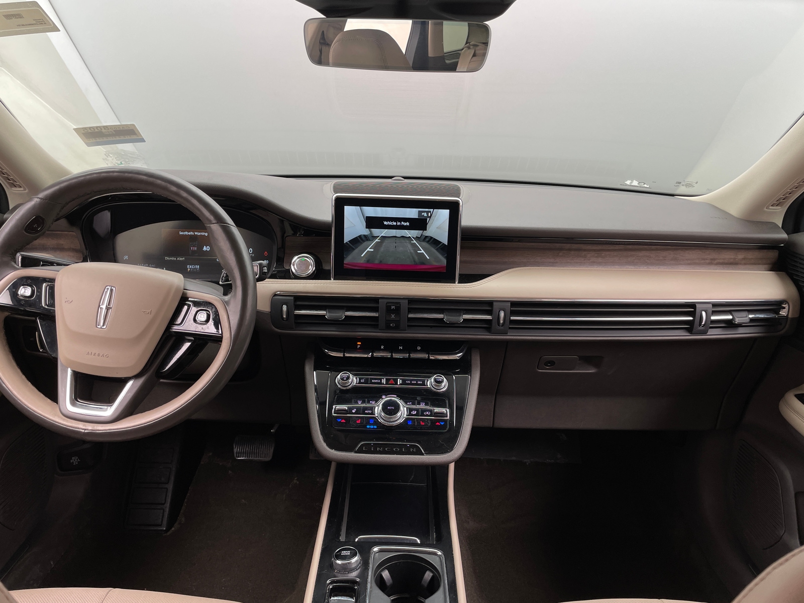 Thumbnail: 2022 Lincoln Corsair - 2