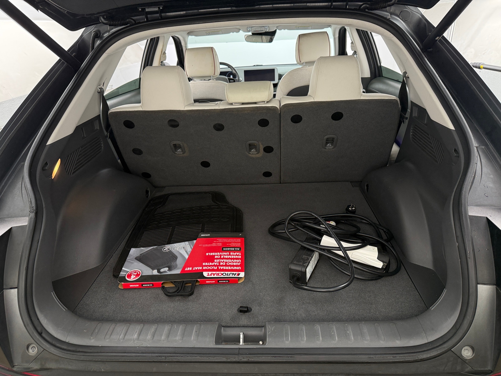 Thumbnail: 2023 Hyundai Ioniq 5 - 6