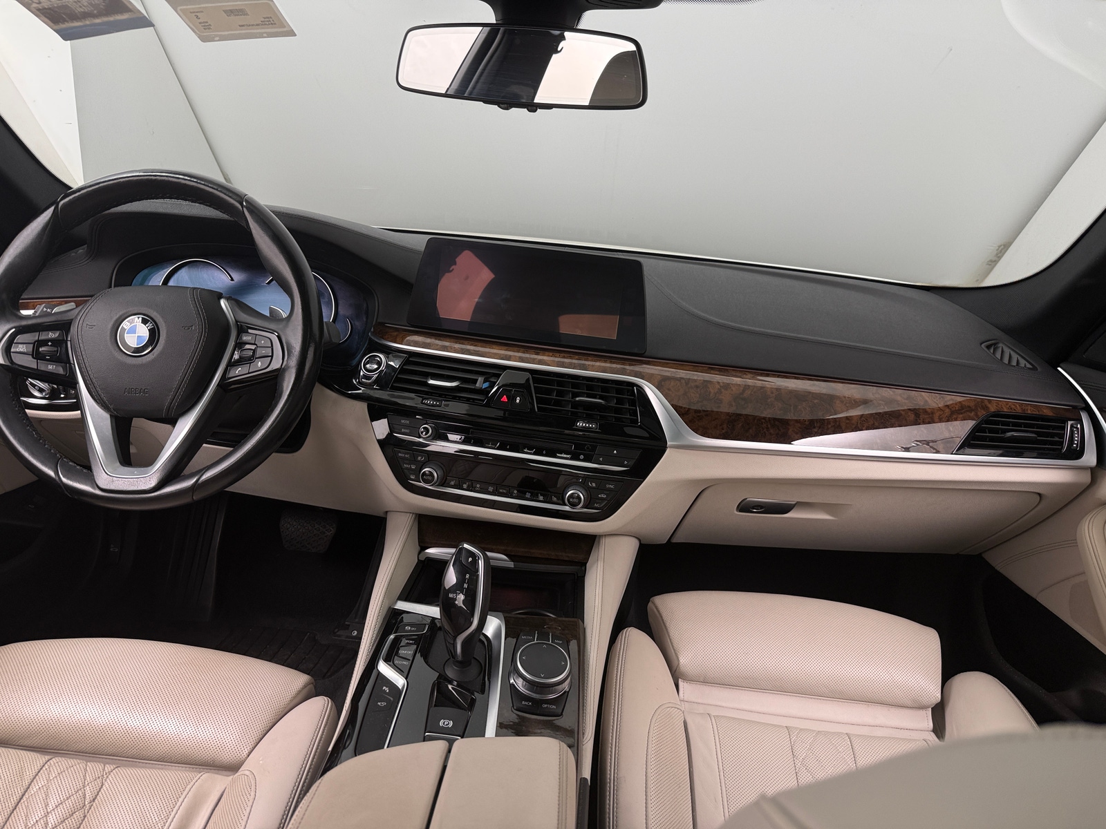 Thumbnail: 2018 BMW 5 Series - 2